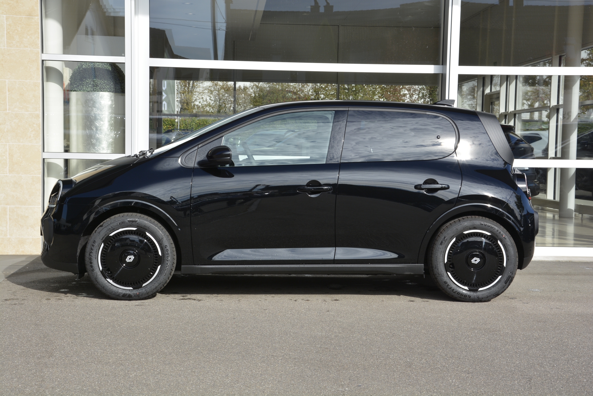 RENAULT TWINGO ELECTRIC techno 80PS Urban Range-image-2