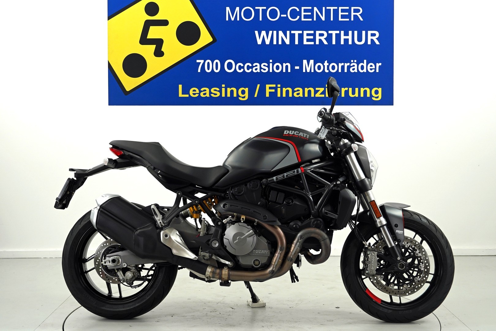 DUCATI 821 Monster ABS