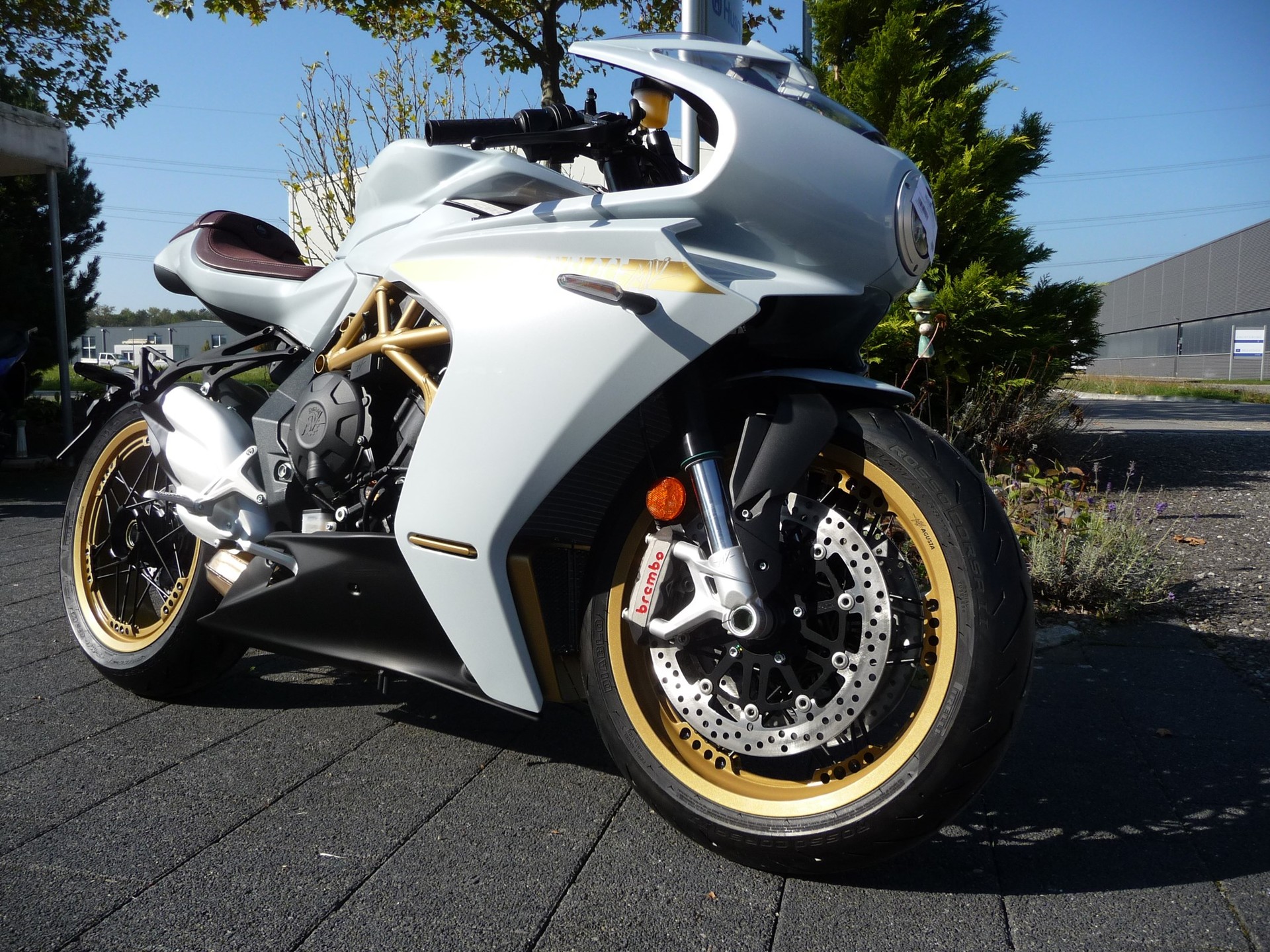 MV AGUSTA SUPERVELOCE 800 S-image-0