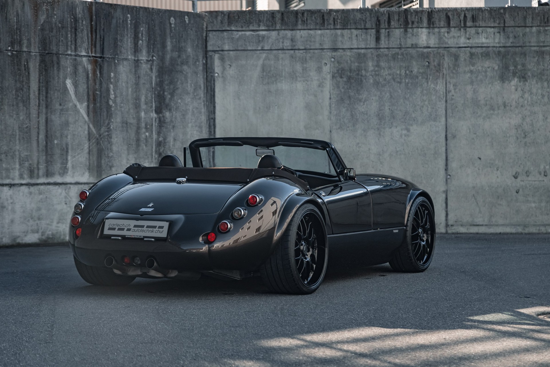 WIESMANN Roadster MF3-image-4