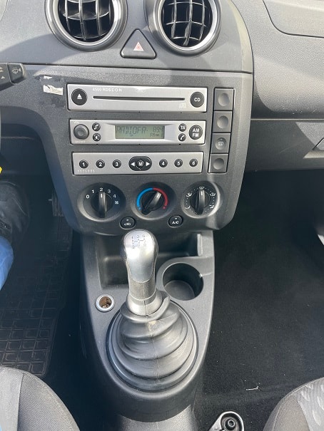 FORD Fiesta 1.4 16V Trend-image-7