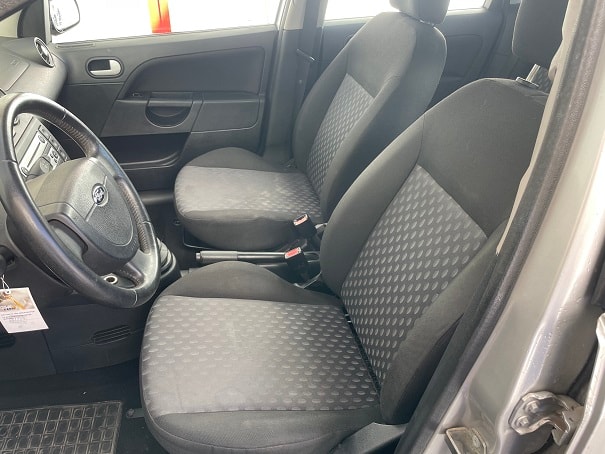 FORD Fiesta 1.4 16V Trend-image-4
