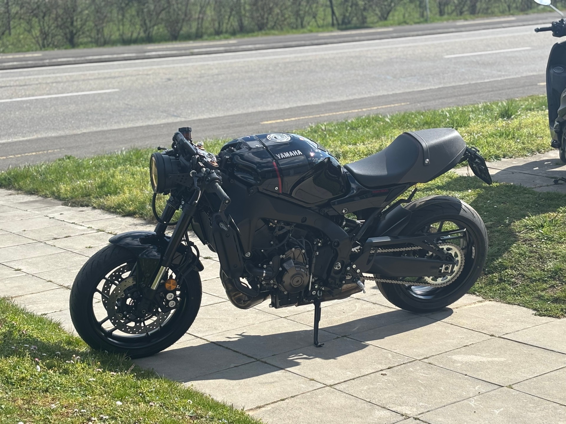 YAMAHA XSR 900-image-6