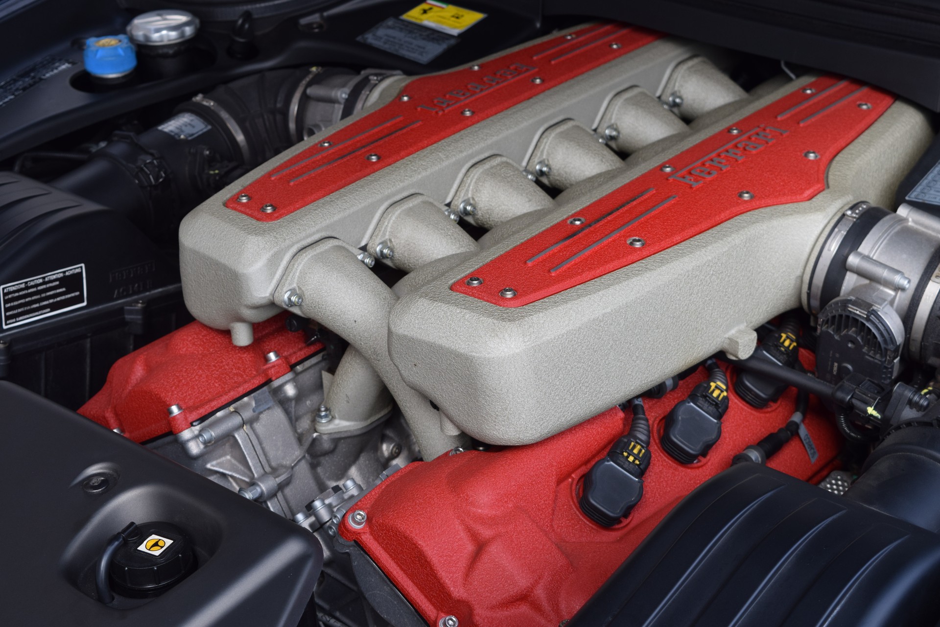FERRARI 599 GTB-image-18