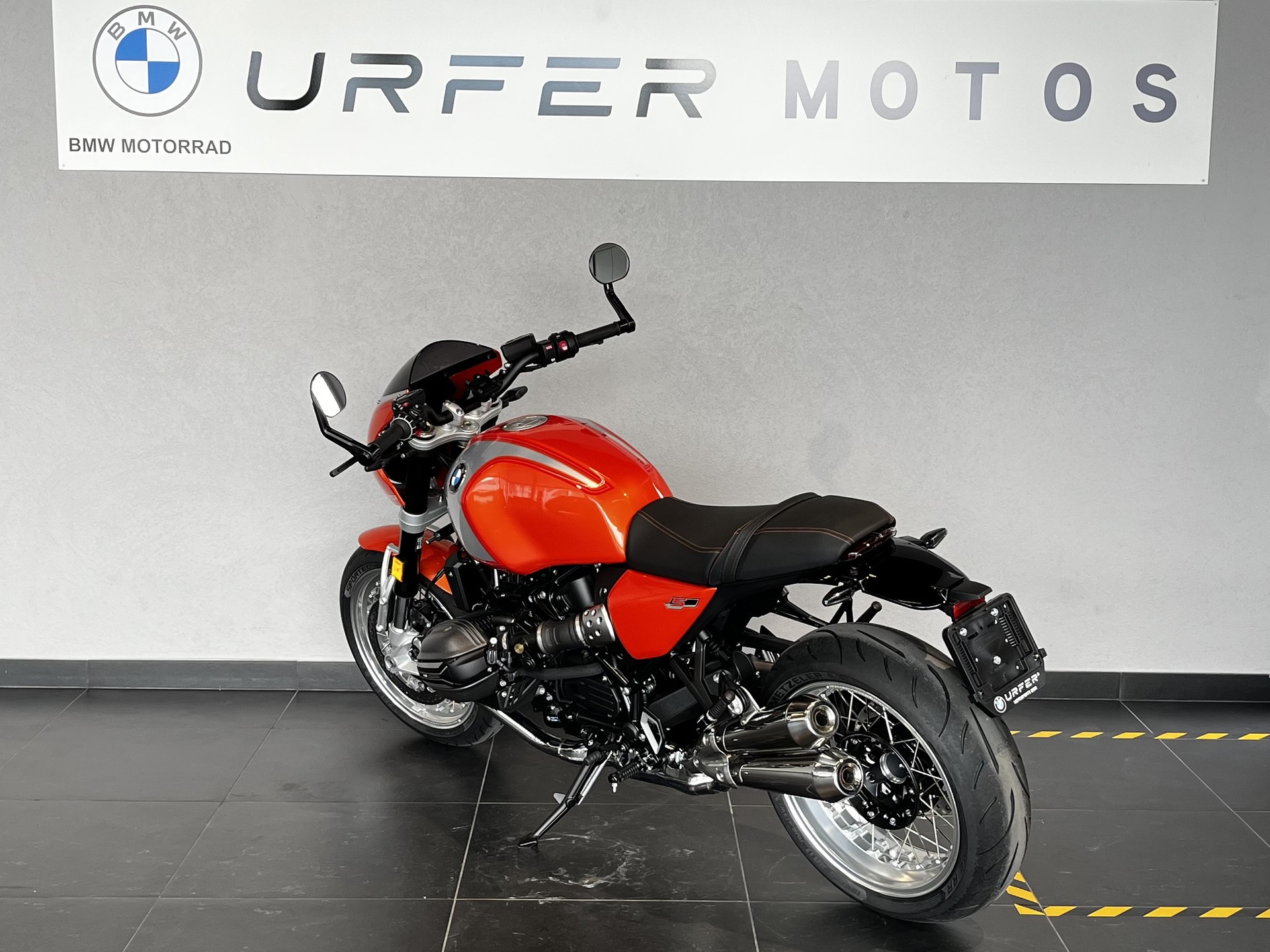 BMW R 12 nine T-image-5