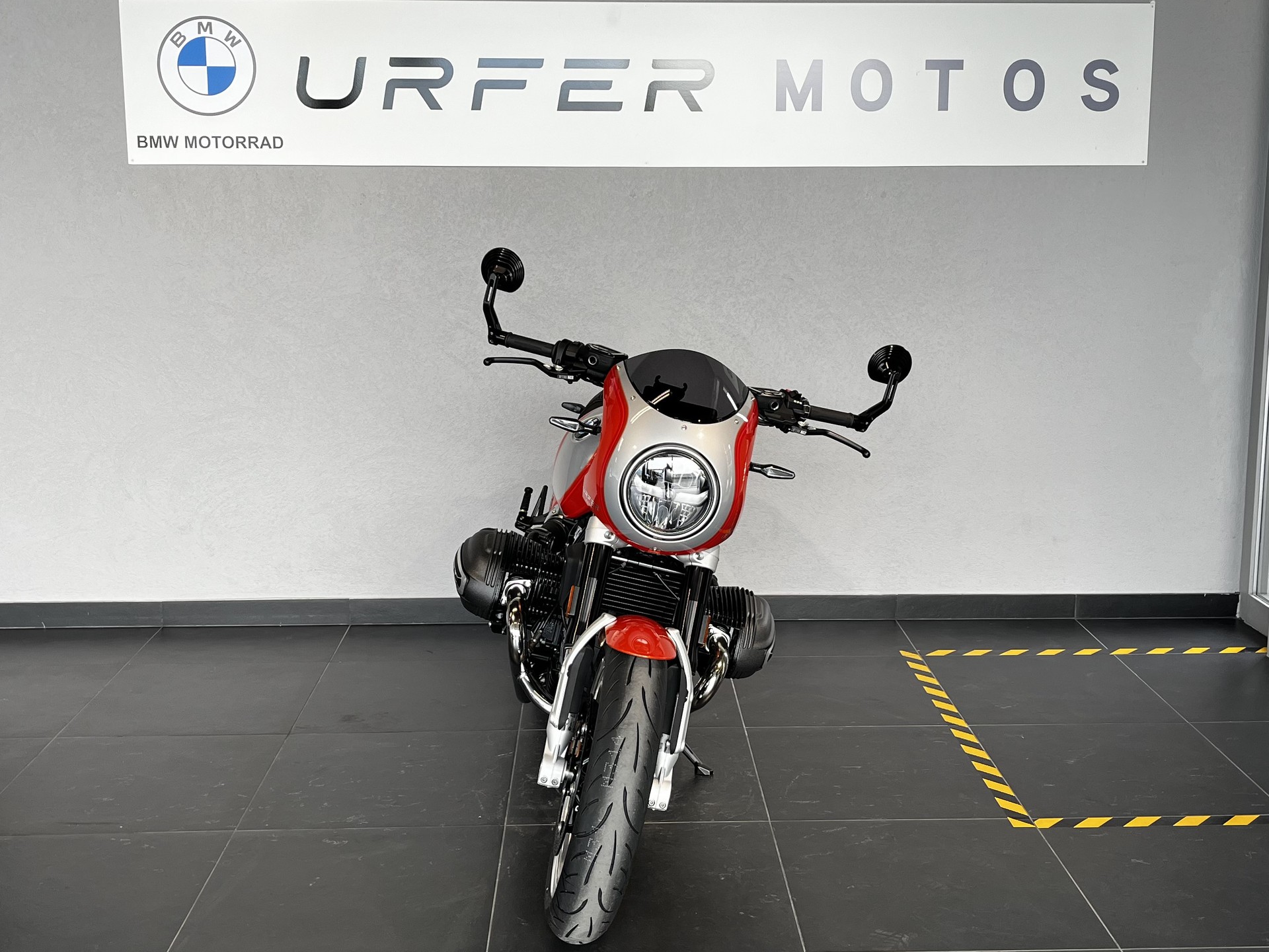 BMW R 12 nine T-image-2