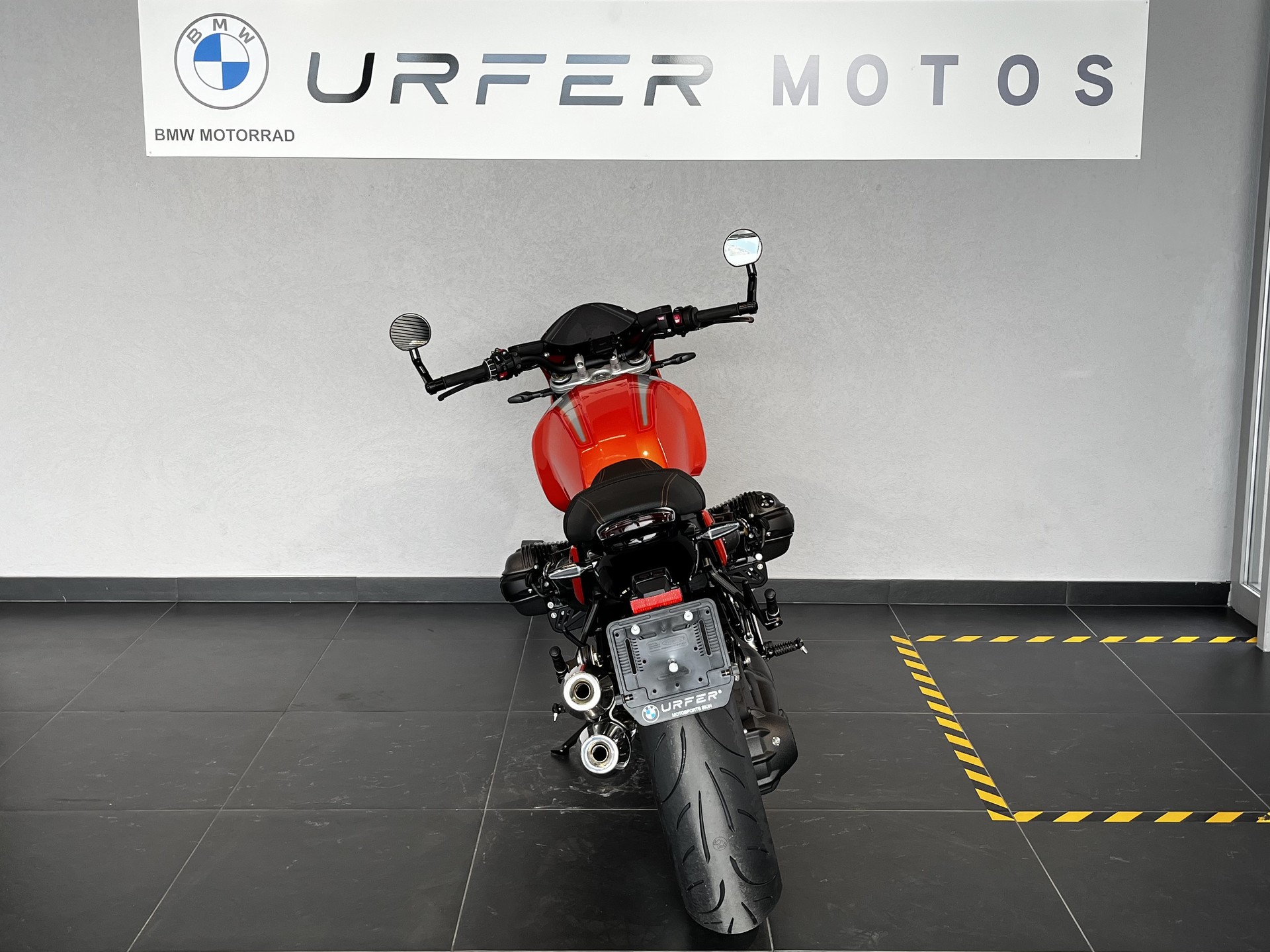 BMW R 12 nine T-image-6