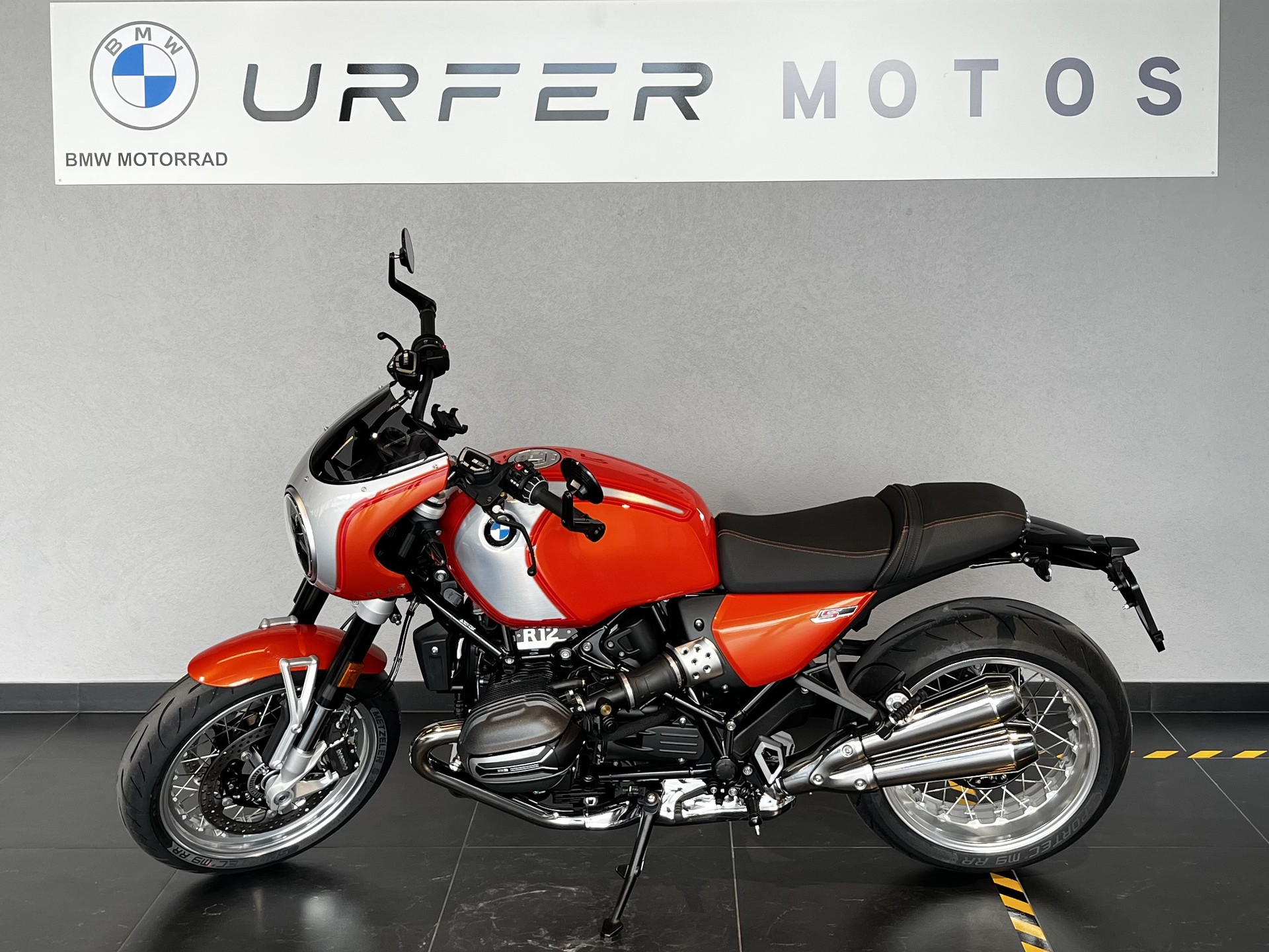 BMW R 12 nine T-image-4