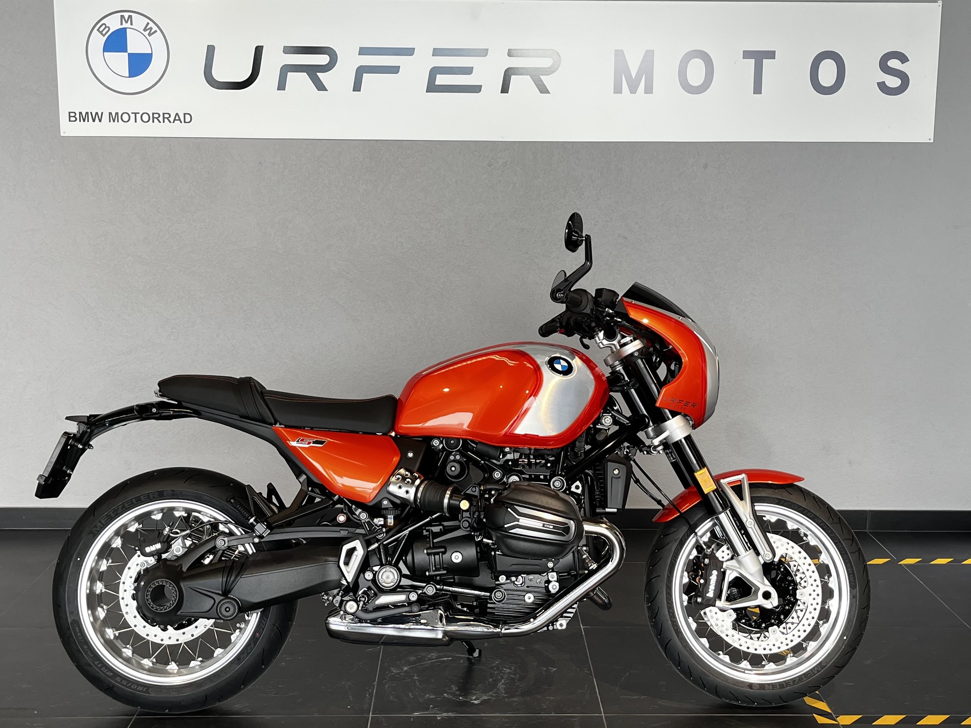 BMW R 12 nine T-image-0