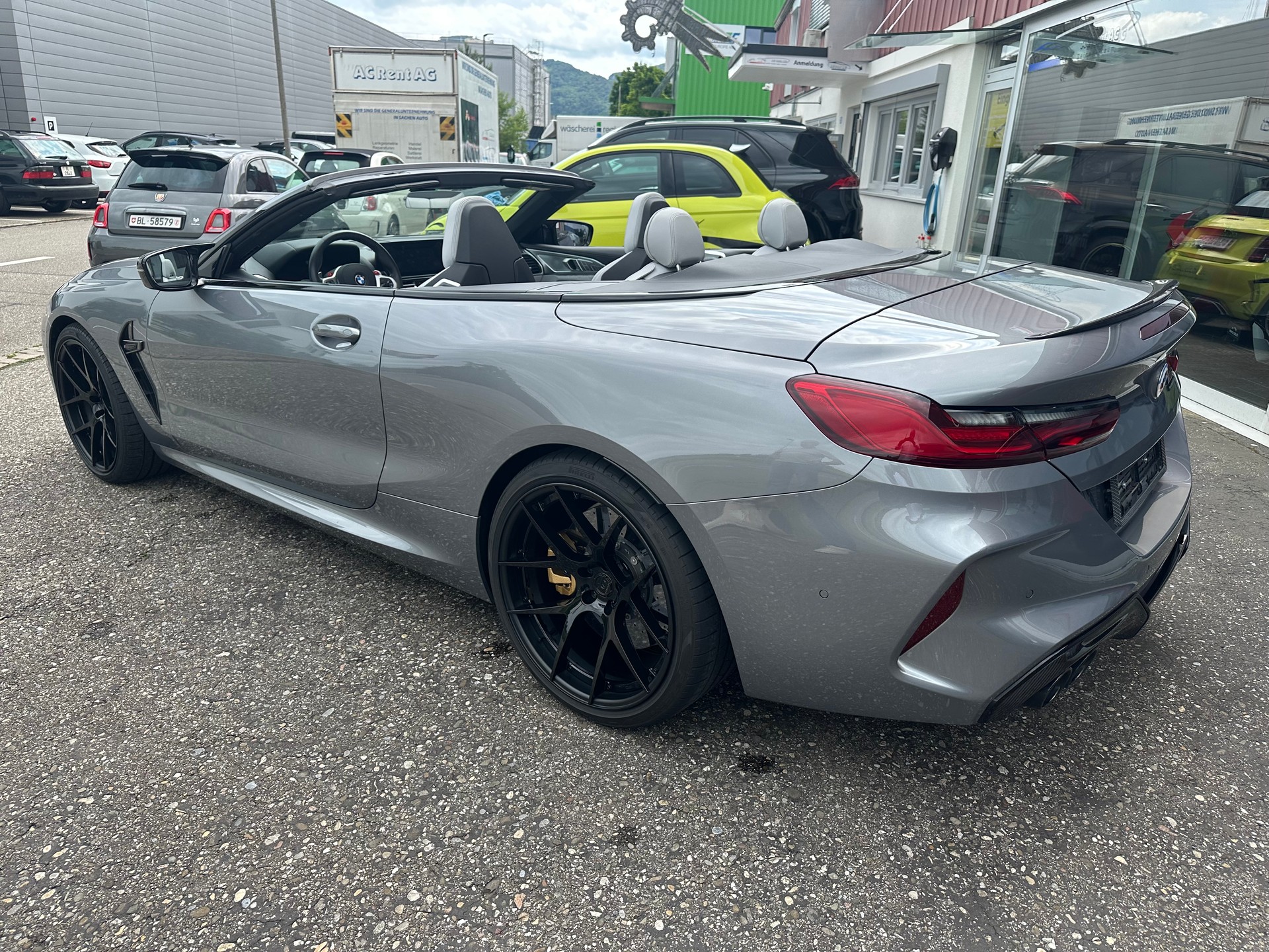 BMW M8 xDrive M Competition Steptronic-image-5