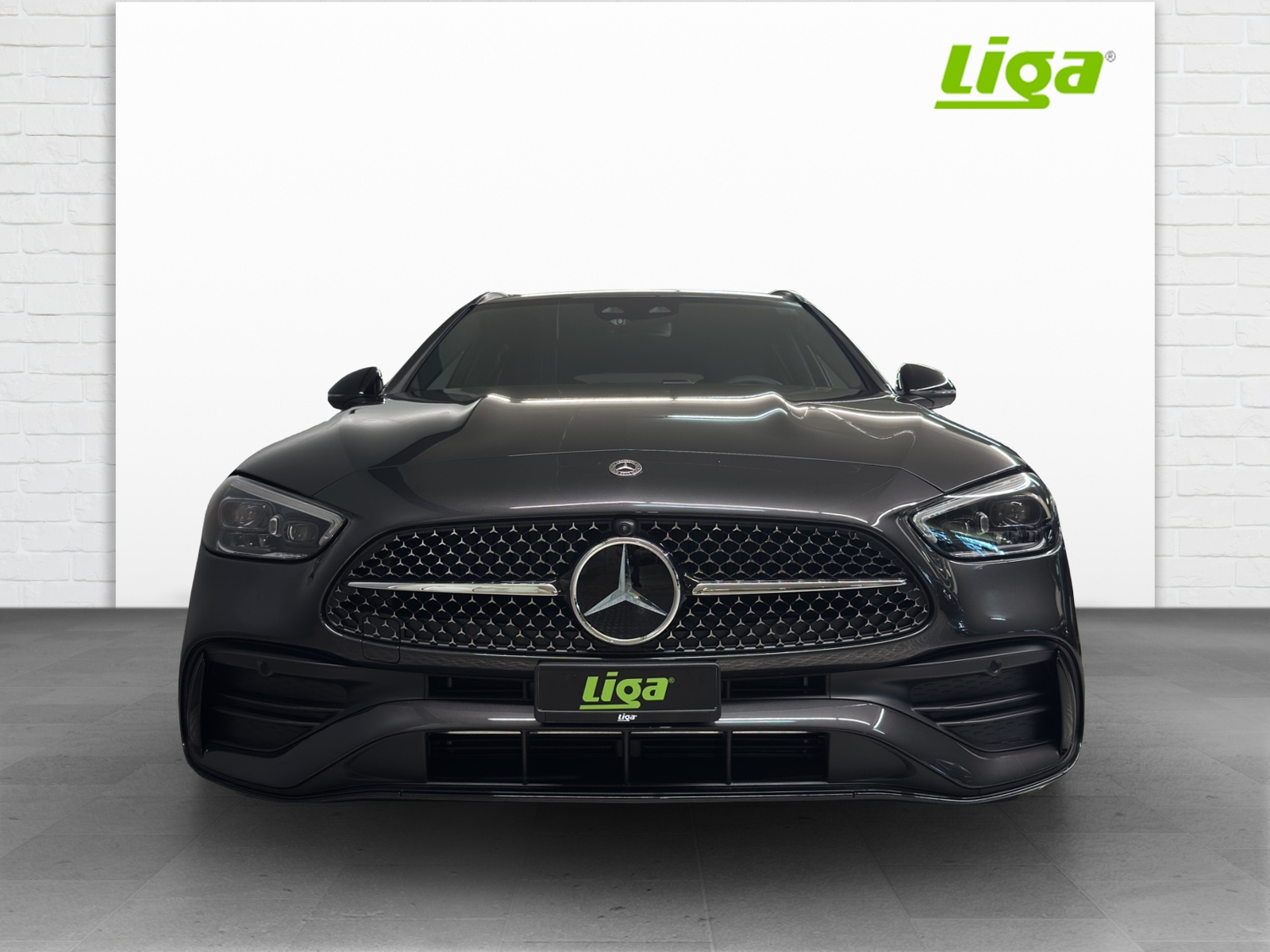 MERCEDES-BENZ C 300 AMG Line 4Matic T-Modell-showroom-element-2