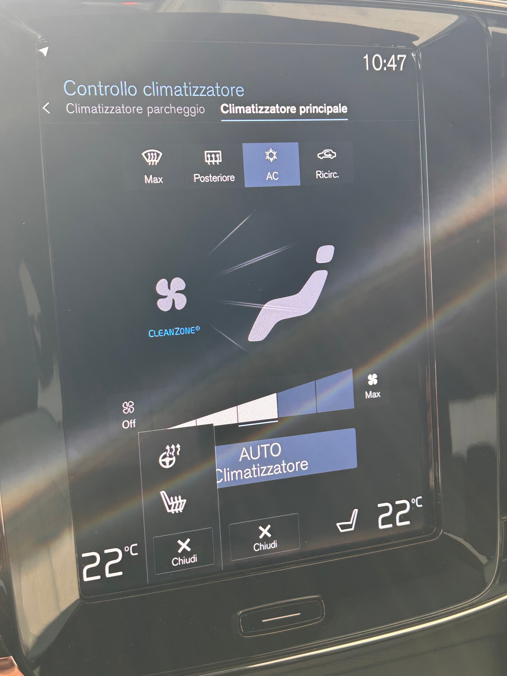VOLVO XC40 T2 Core Geartronic-image-13
