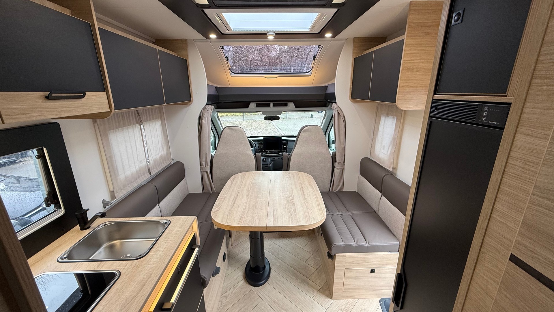 CHALLENGER 317 Graphite Edition-image-6