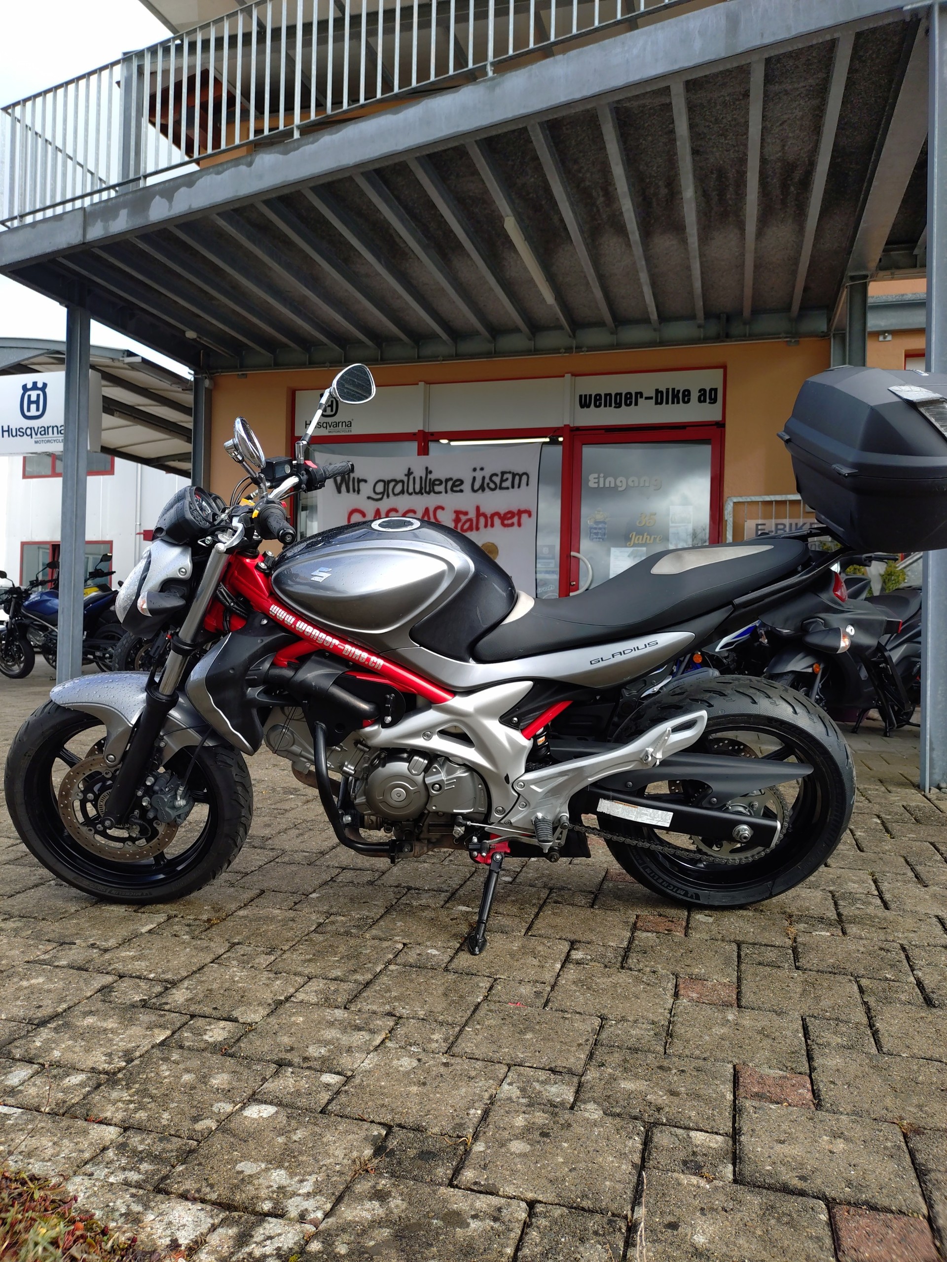 SUZUKI SFV 650 Gladius ABS-image-4