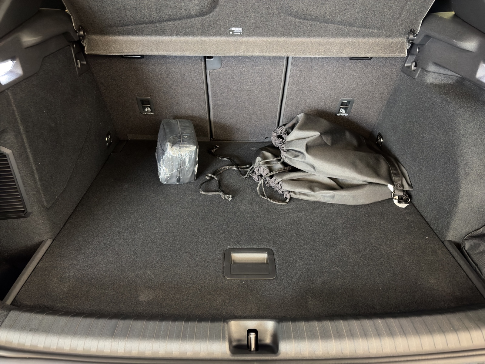 CUPRA Terramar 1.5 eHybrid Prime Edition VZ DSG-image-14