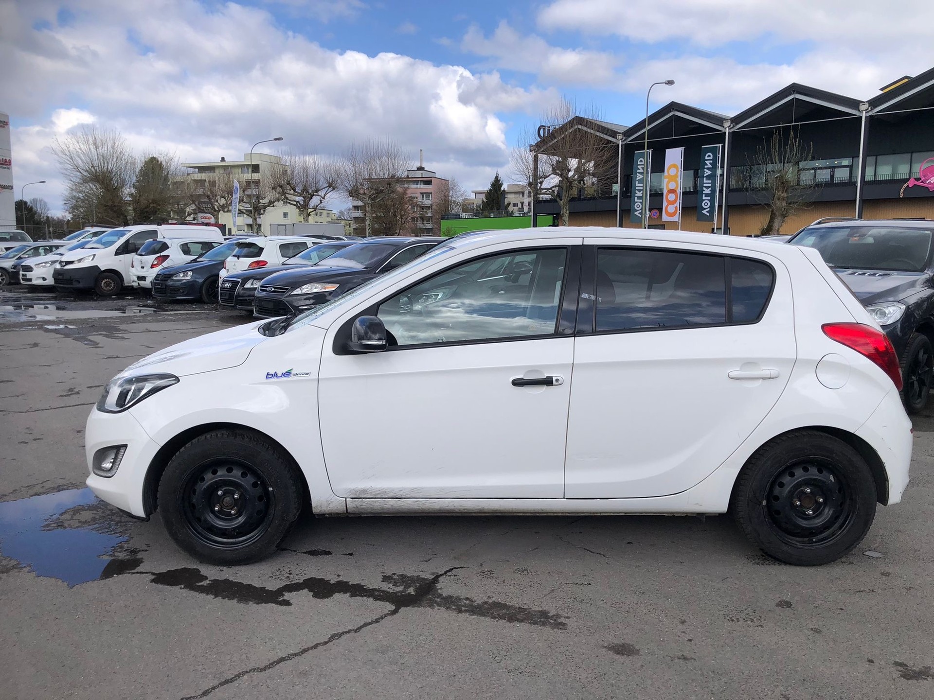 HYUNDAI i20 1.2 Pica-image-10