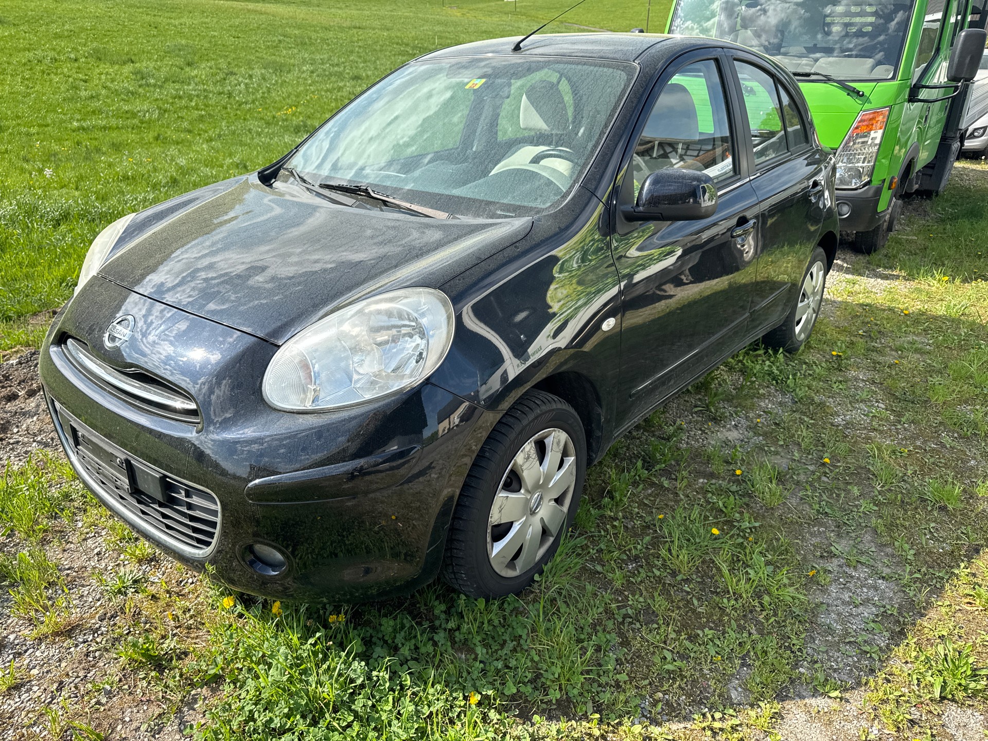NISSAN Micra 1.2 tekna-showroom-element-3