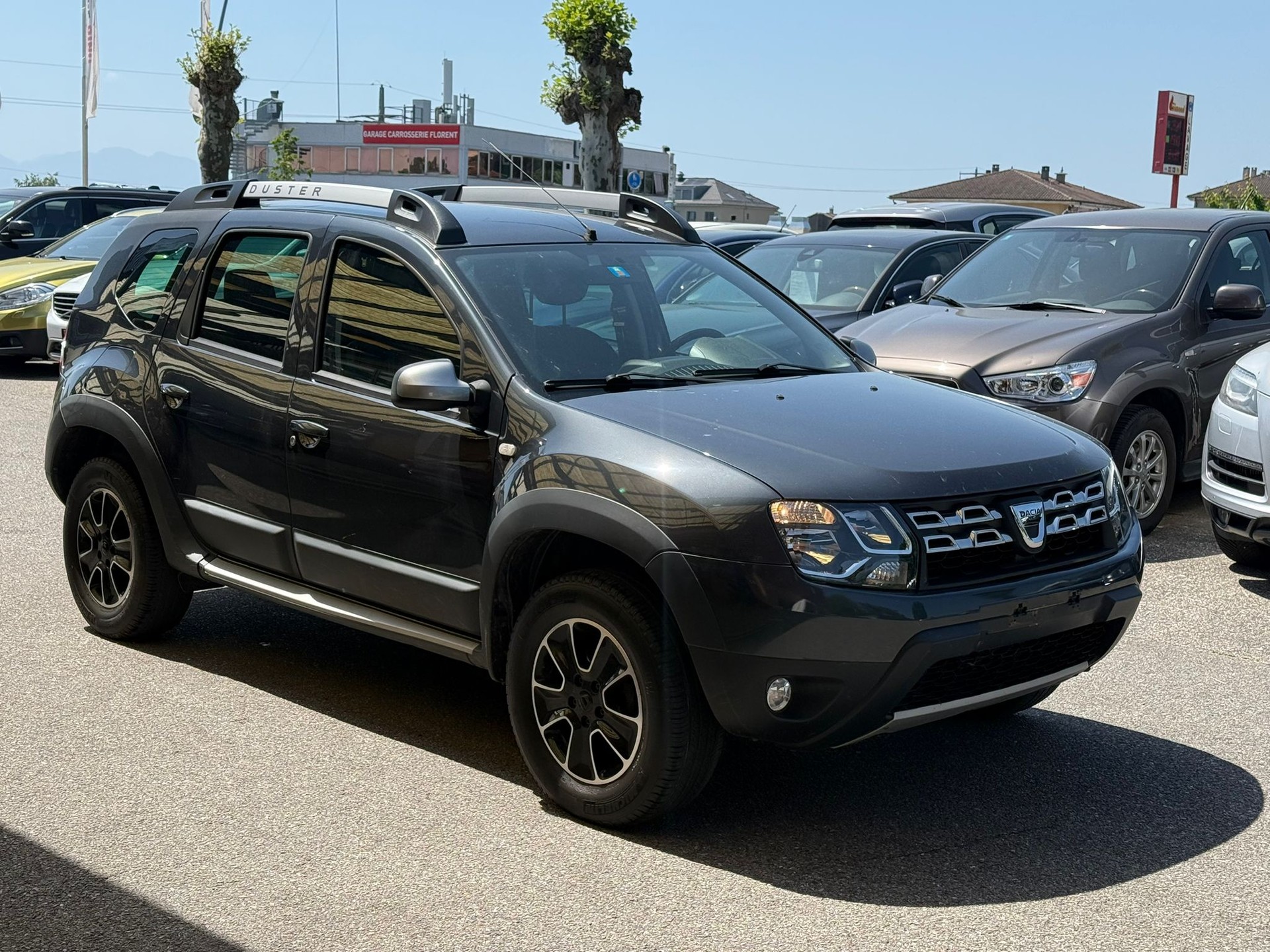 DACIA Duster 1.2 T Ambiance 4x4-image-2