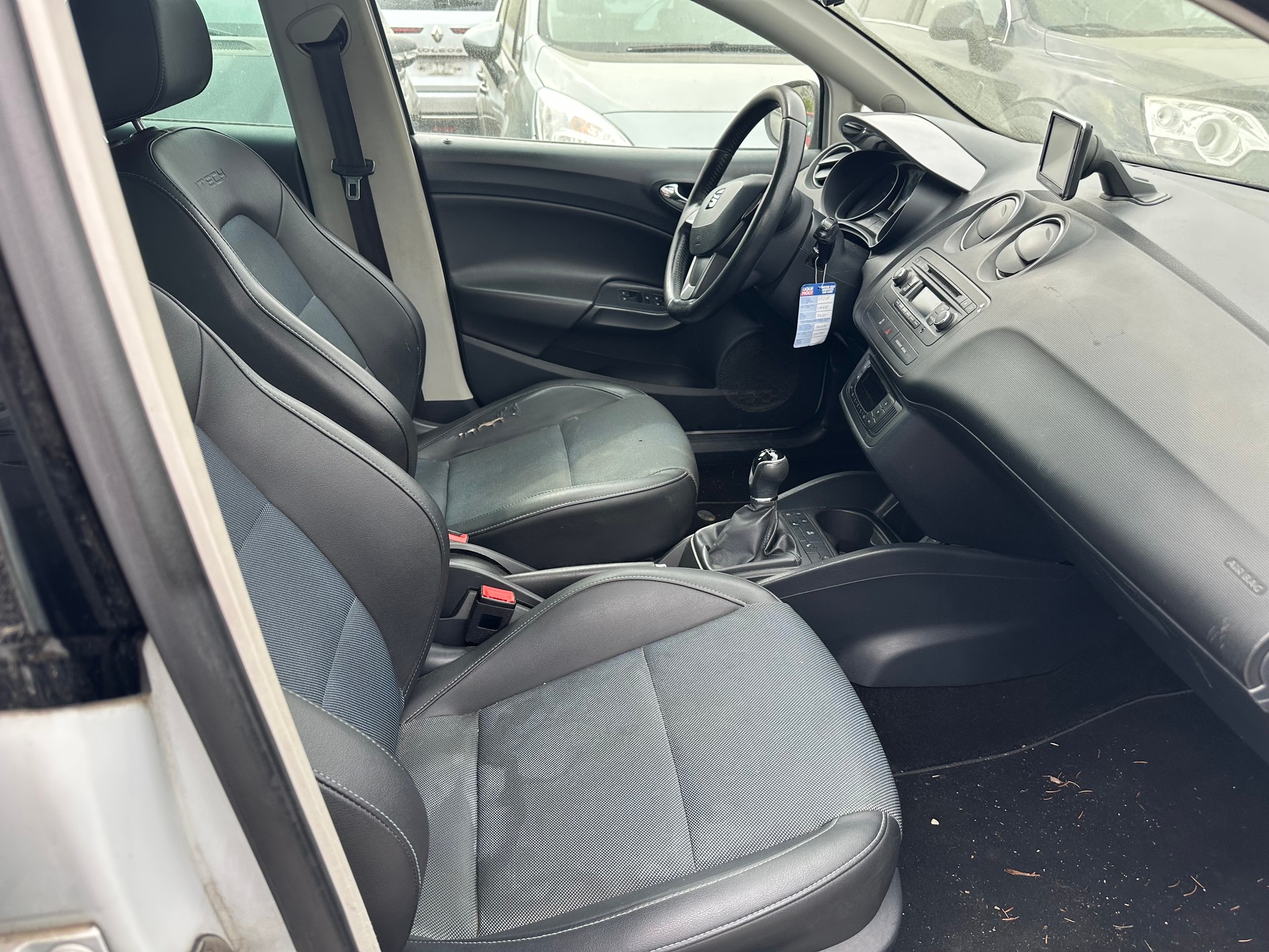 SEAT Ibiza ST 1.2 TSI FR Viva Stopp-Start-image-4