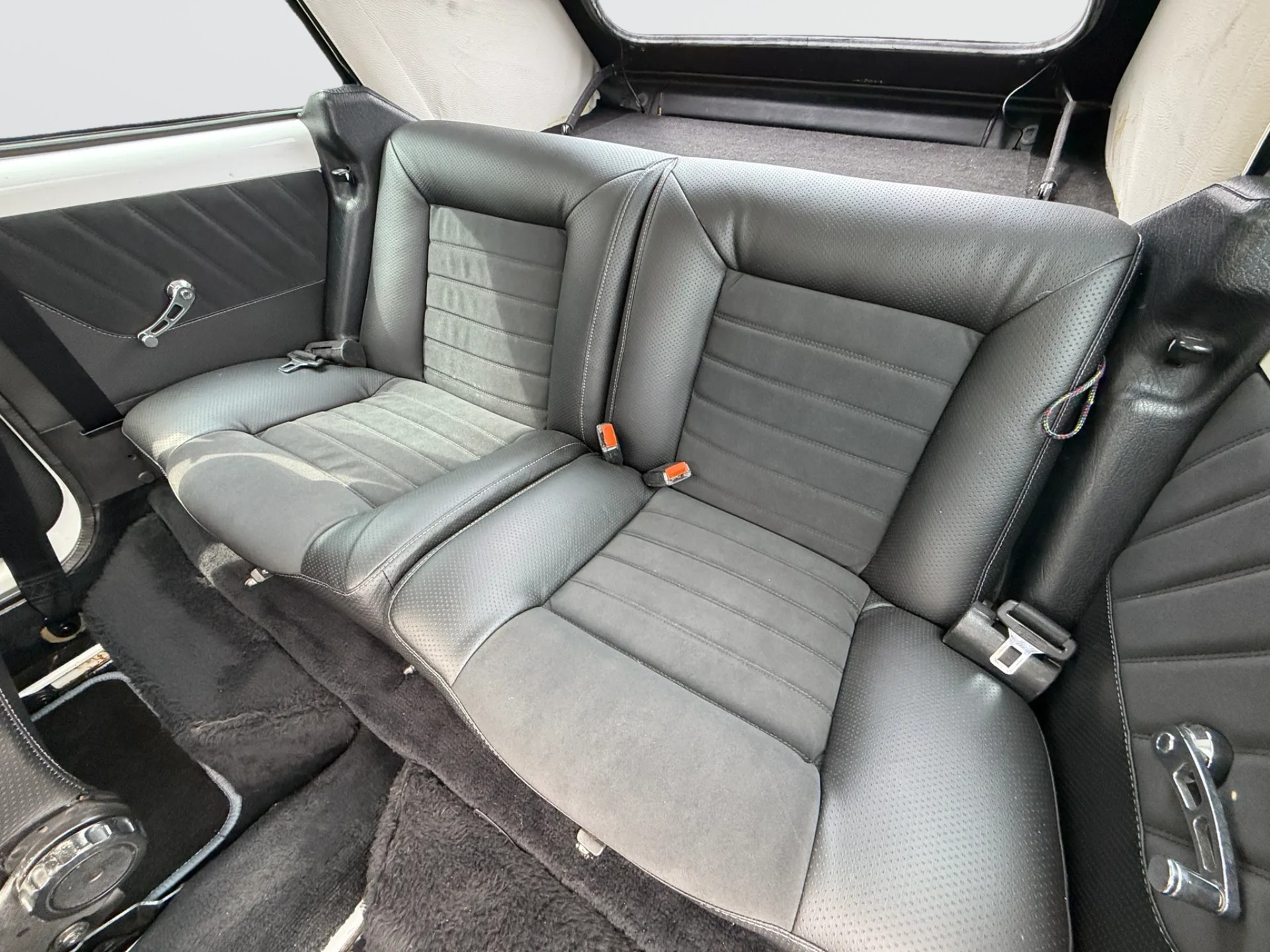 VW Cabrio-image-18