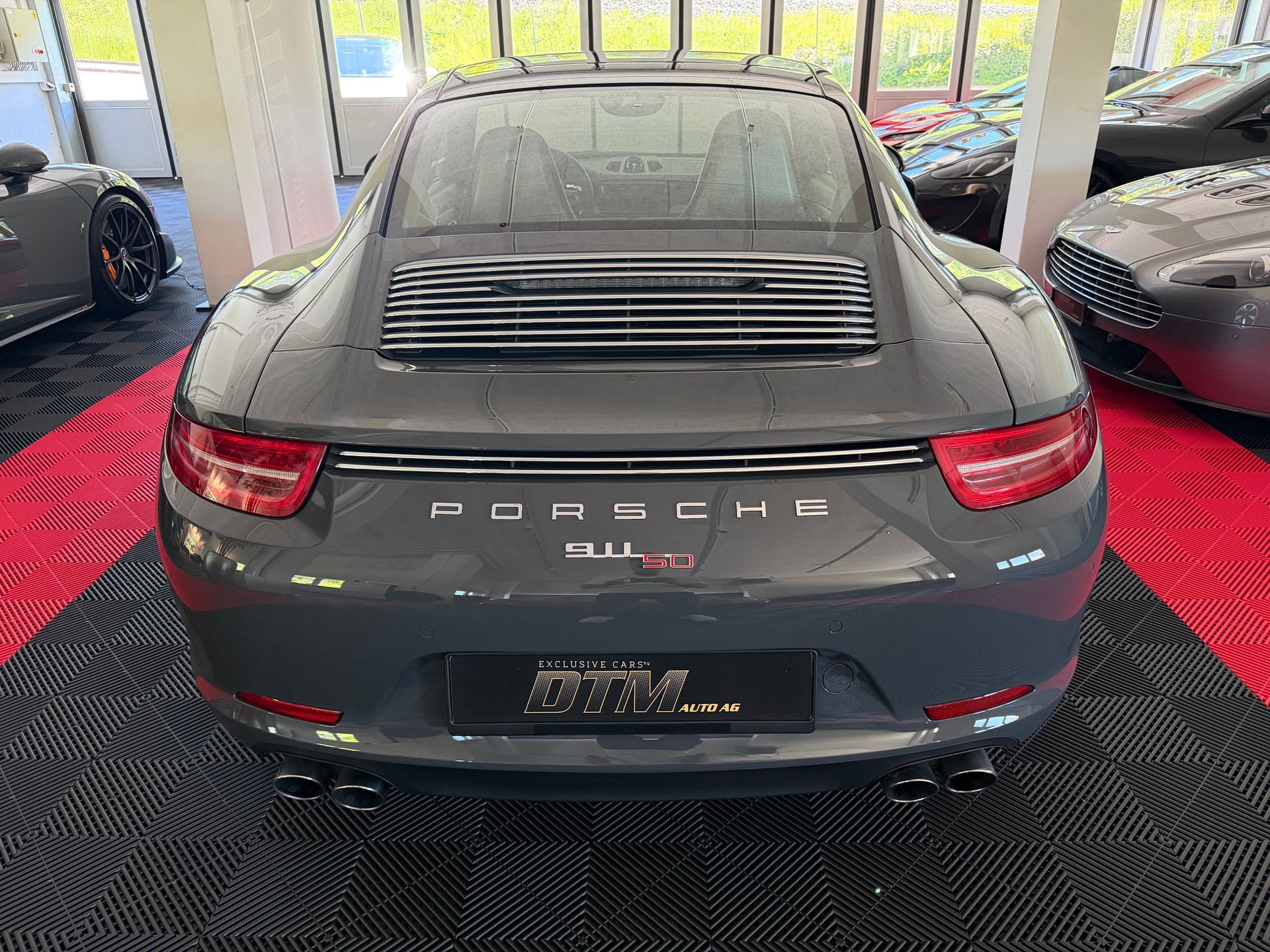 PORSCHE 911 Carrera S 50 Years-image-5