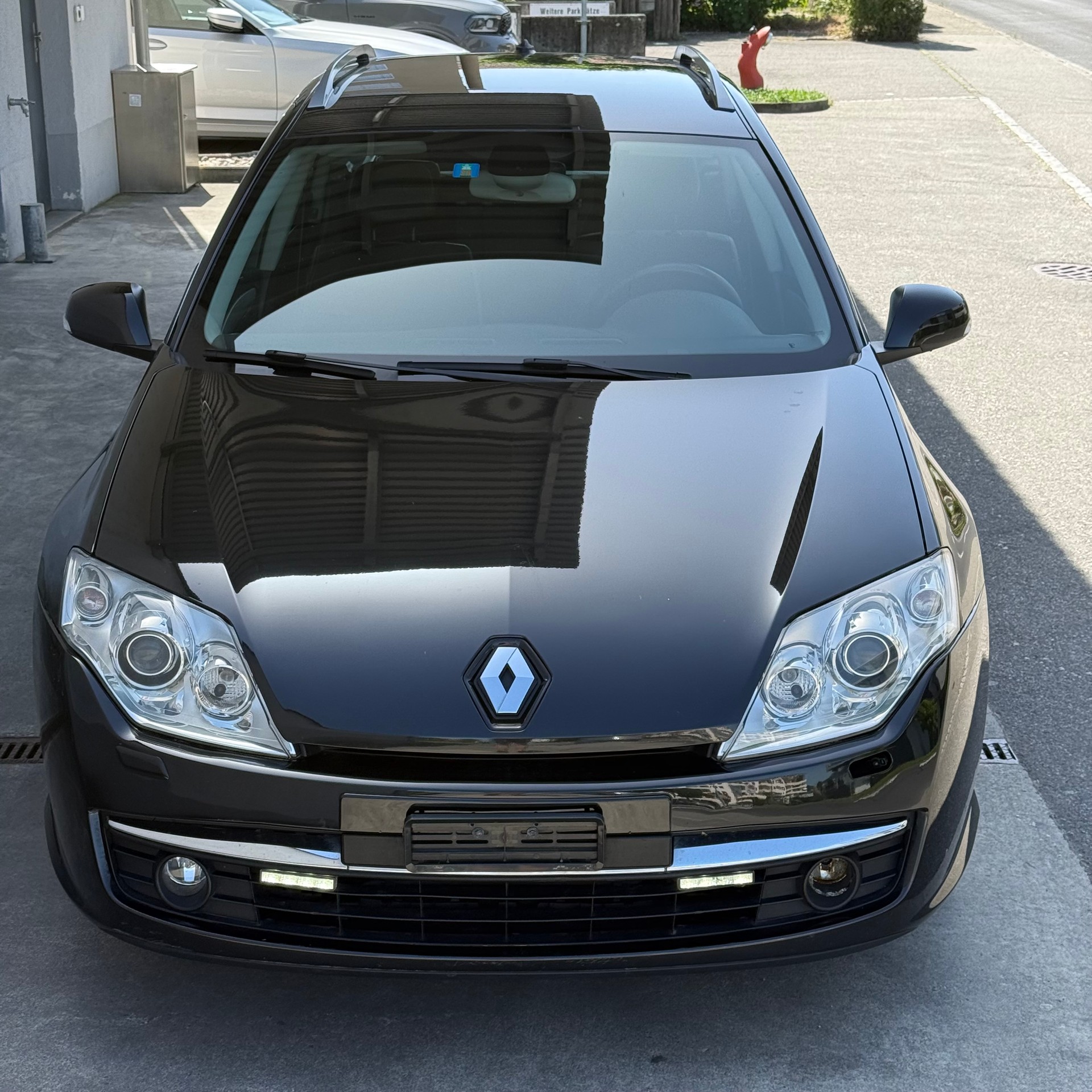 RENAULT Laguna Grandtour 2.0 16V T Initiale Automatic-showroom-element-2