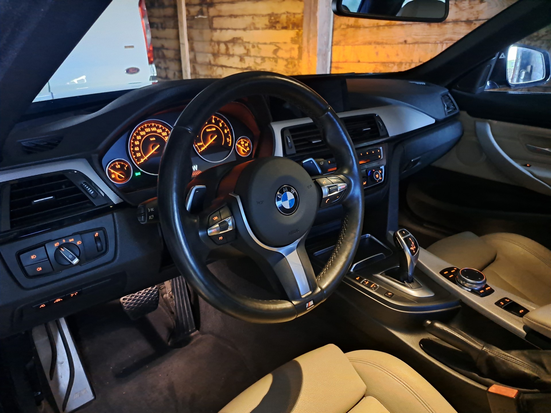 BMW 430i xDrive SAG-image-12