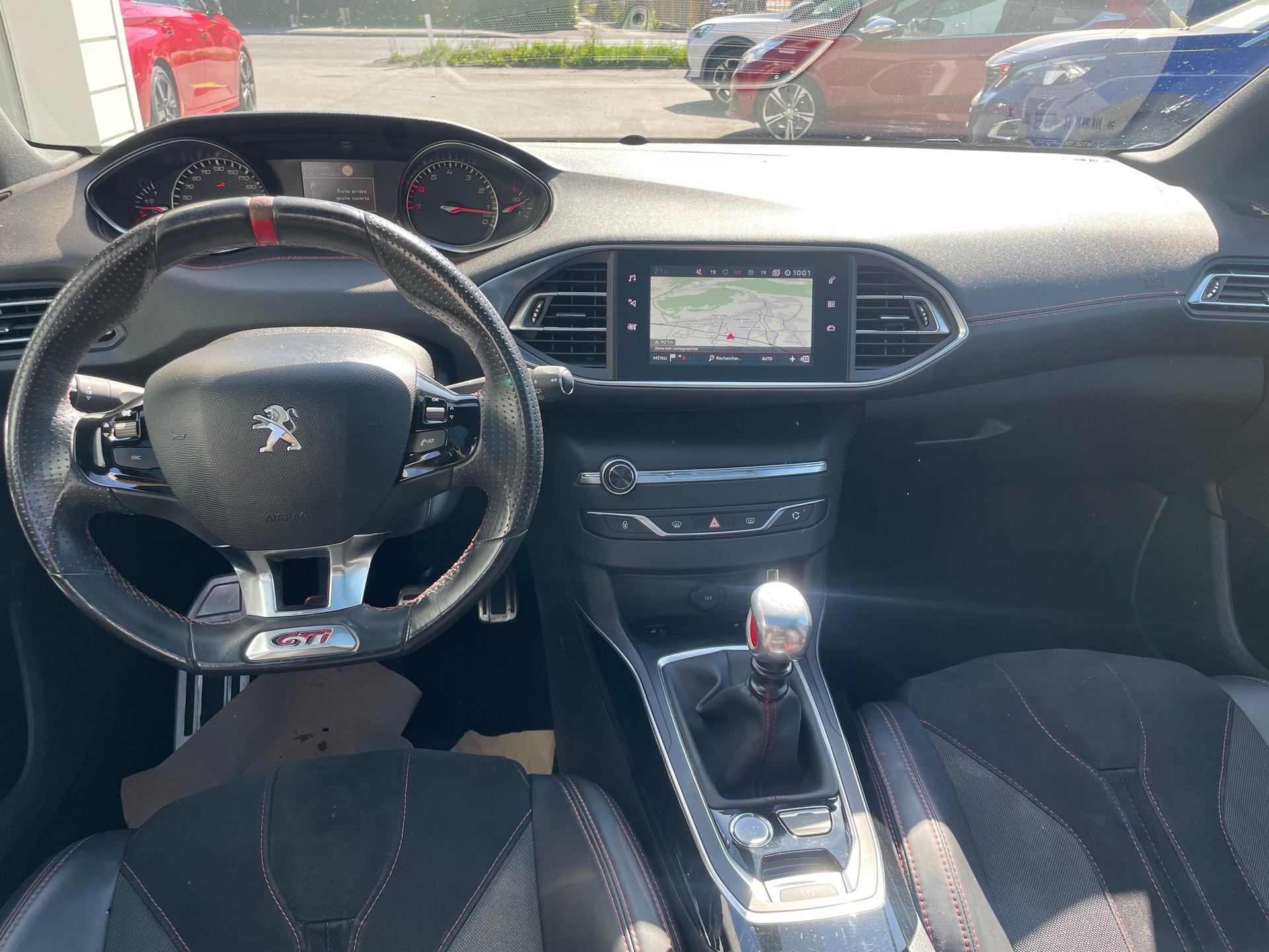 PEUGEOT 308 1.6 THP GTi-image-4