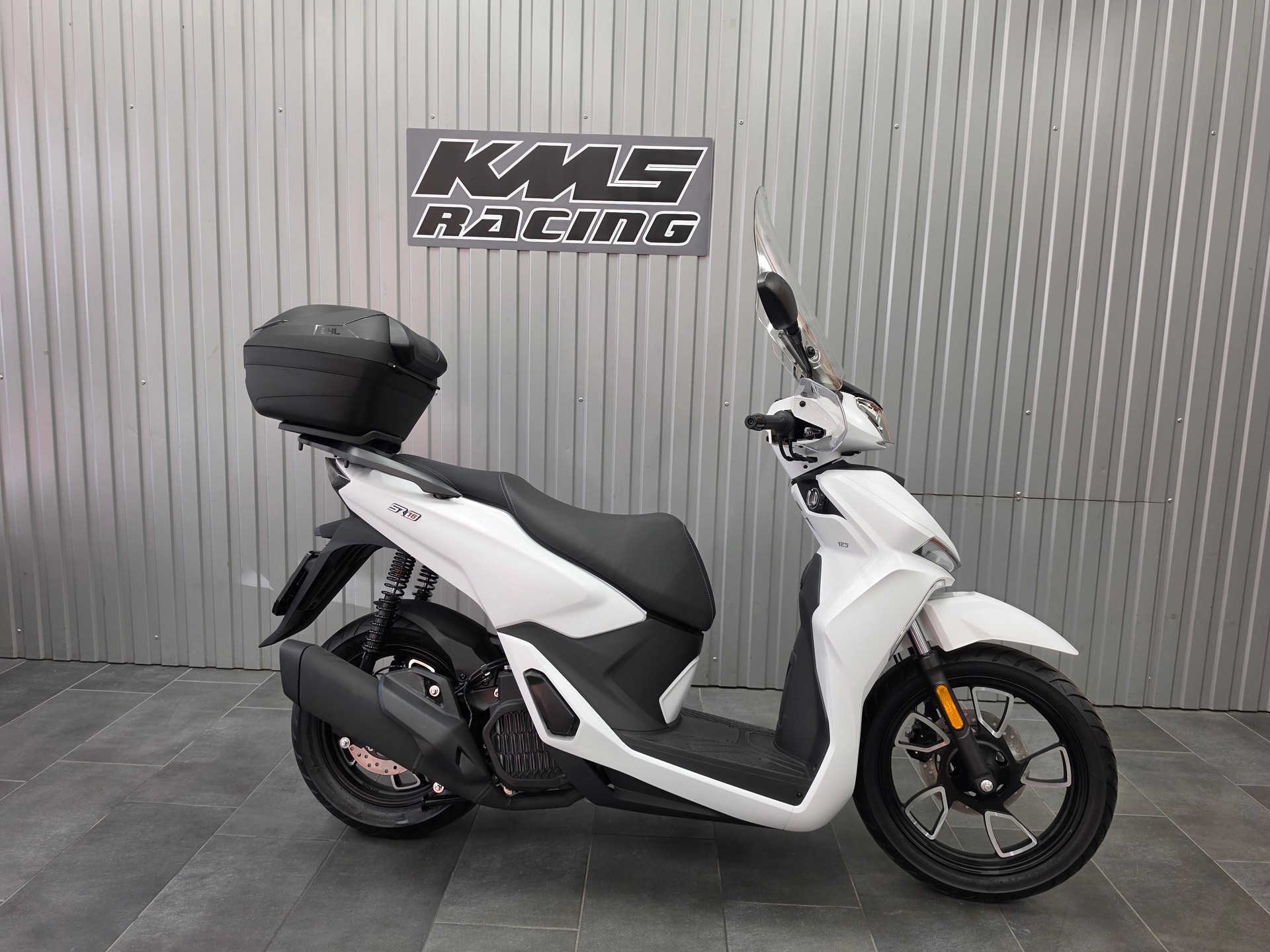 VOGE SR 16-image-0