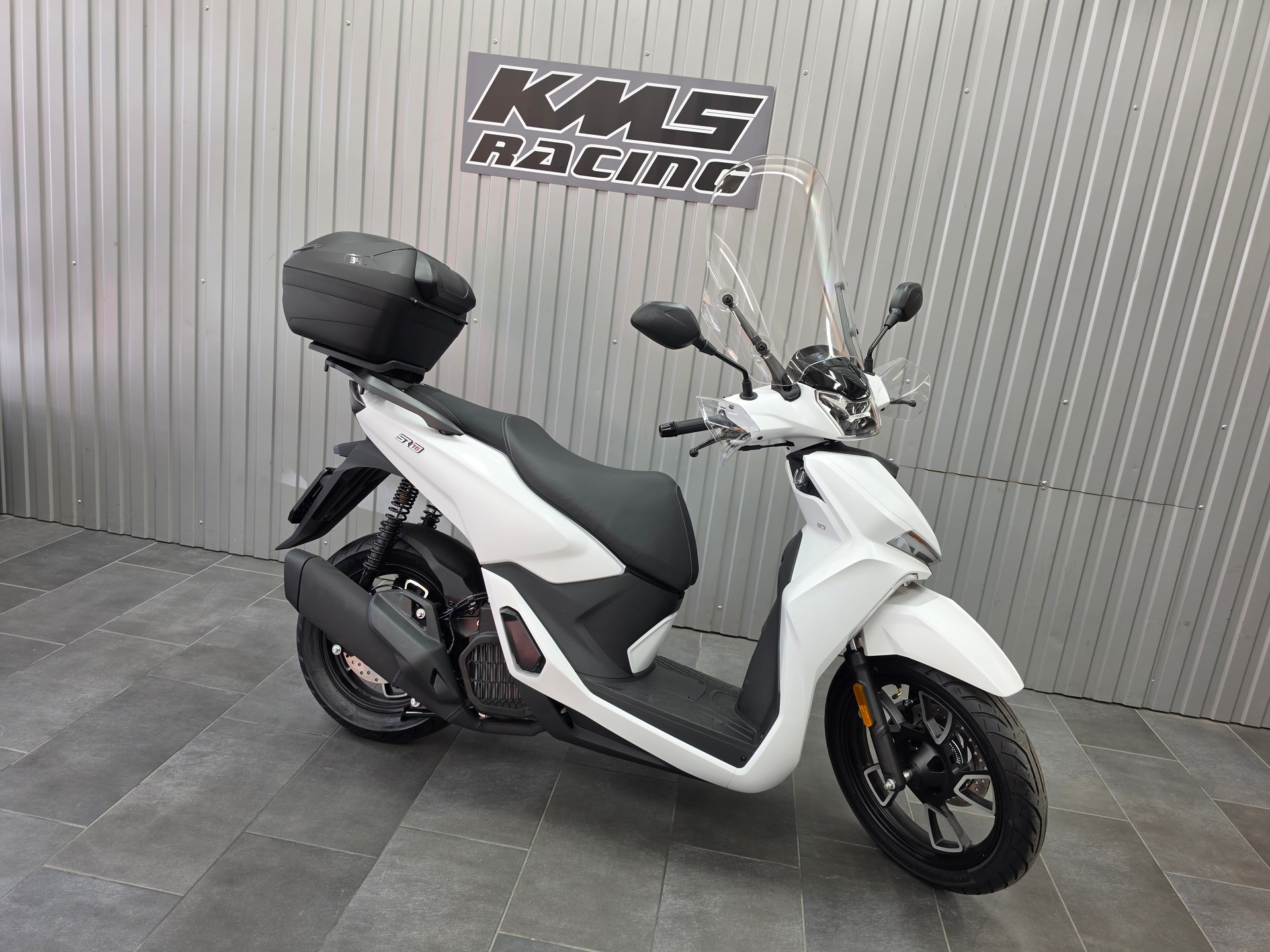 VOGE SR 16-image-1