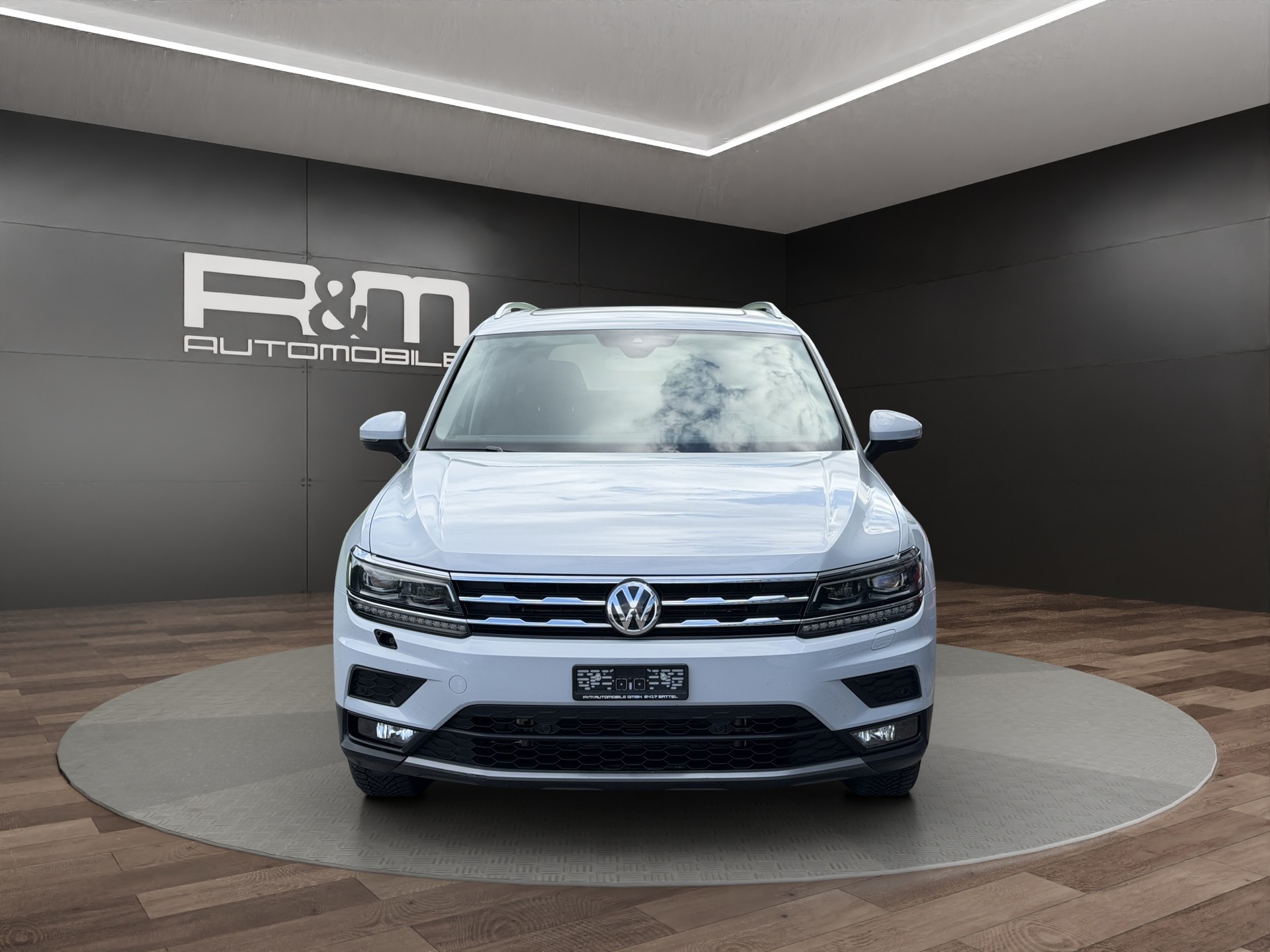 VW Tiguan Allspace 2.0TSI Comfortline 4Motion DSG-showroom-element-1