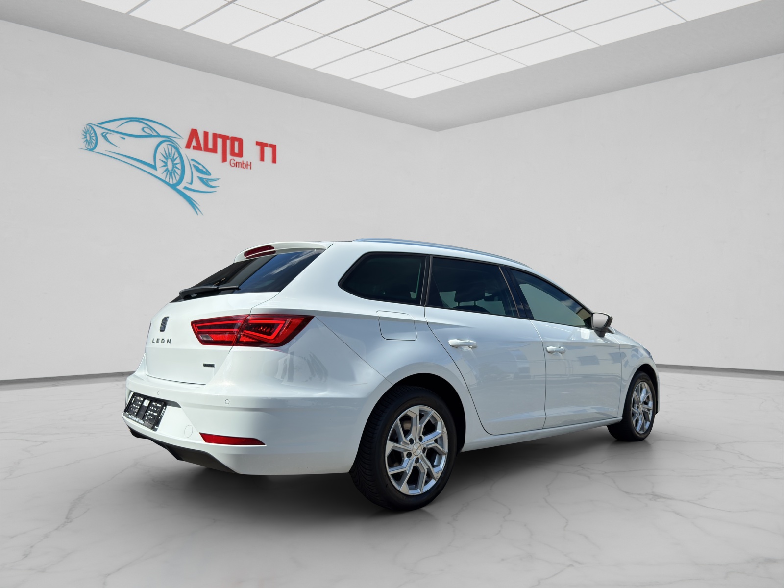 SEAT Leon ST 2.0 TDI SWISS FR 4D 4Drive DSG-image-5