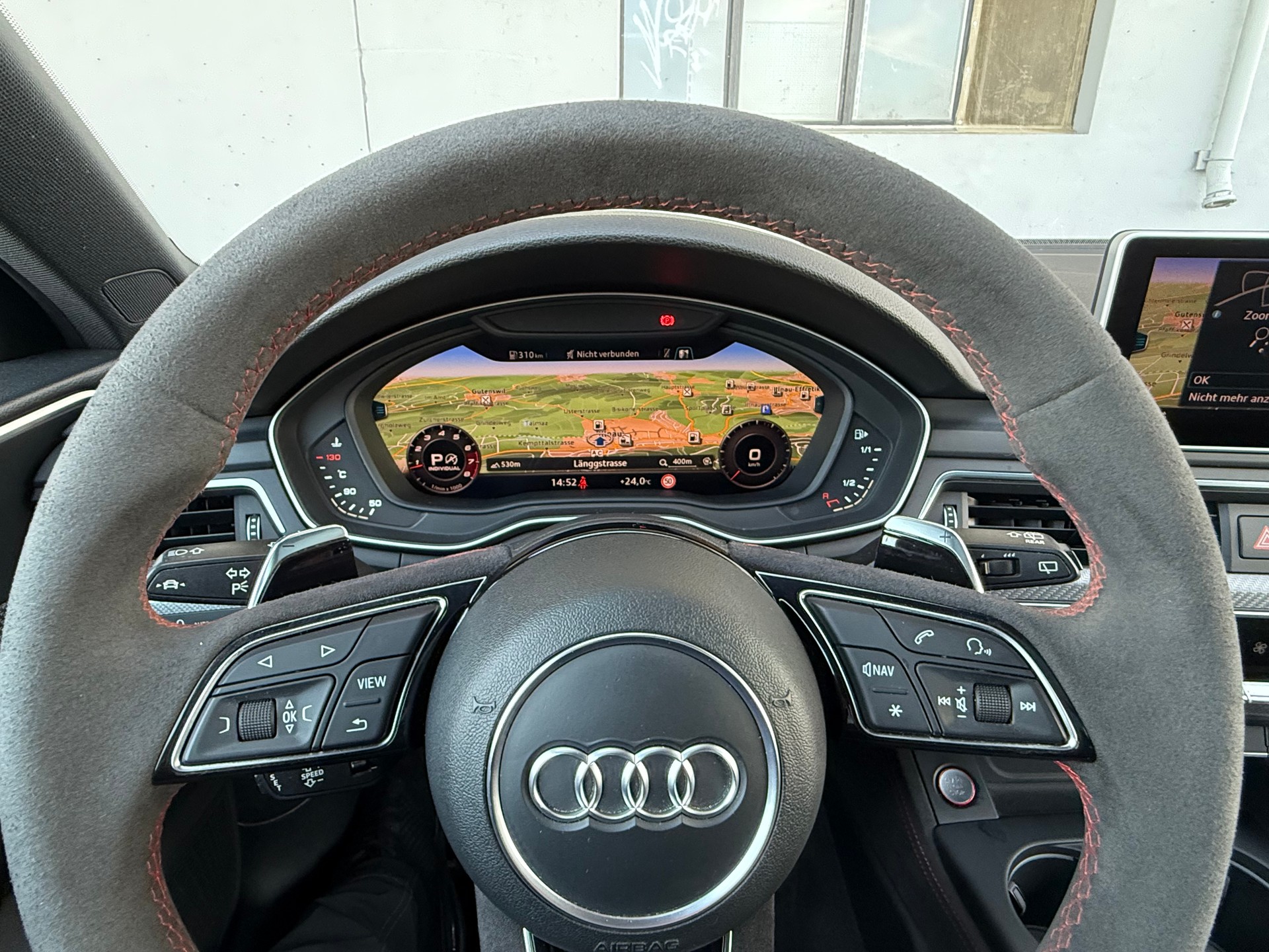 AUDI RS4 Avant 2.9 TFSI quattro tiptronic-image-11