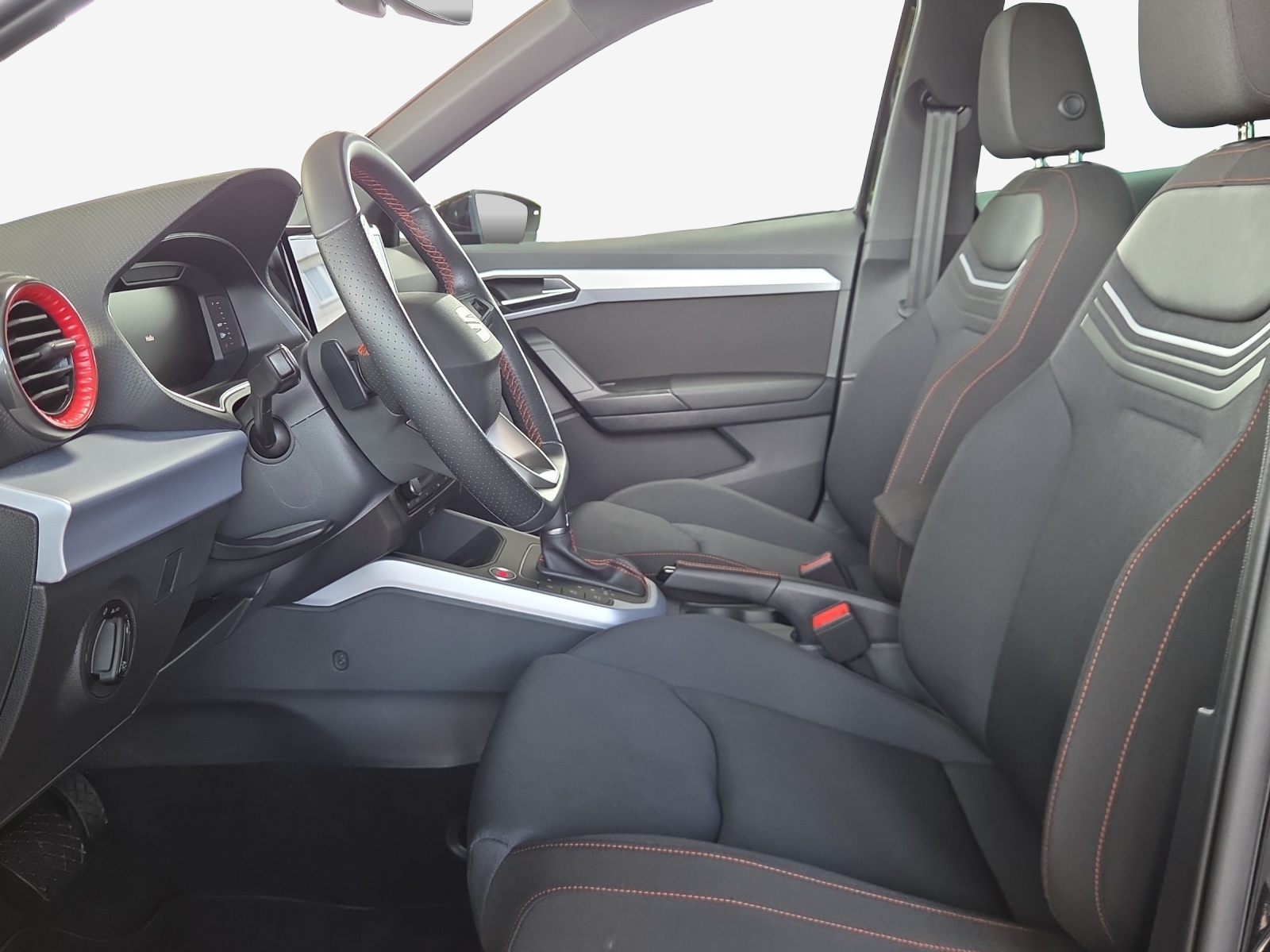 SEAT Arona 1.5 Eco TSI FR DSG-image-7