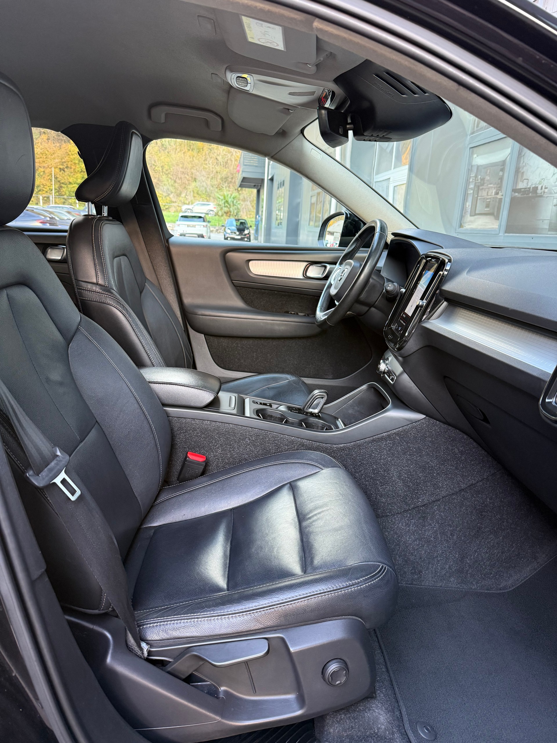 VOLVO XC40 T5 AWD Inscription Geartronic-image-10