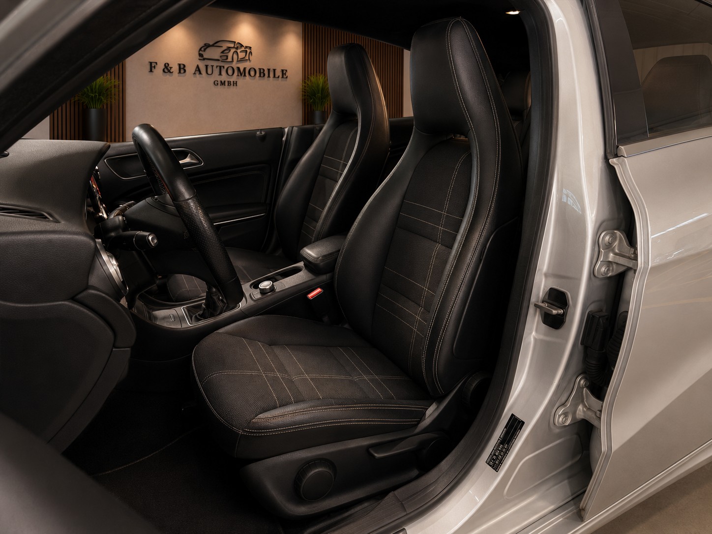 MERCEDES-BENZ A 200 CDI Night Star-image-10