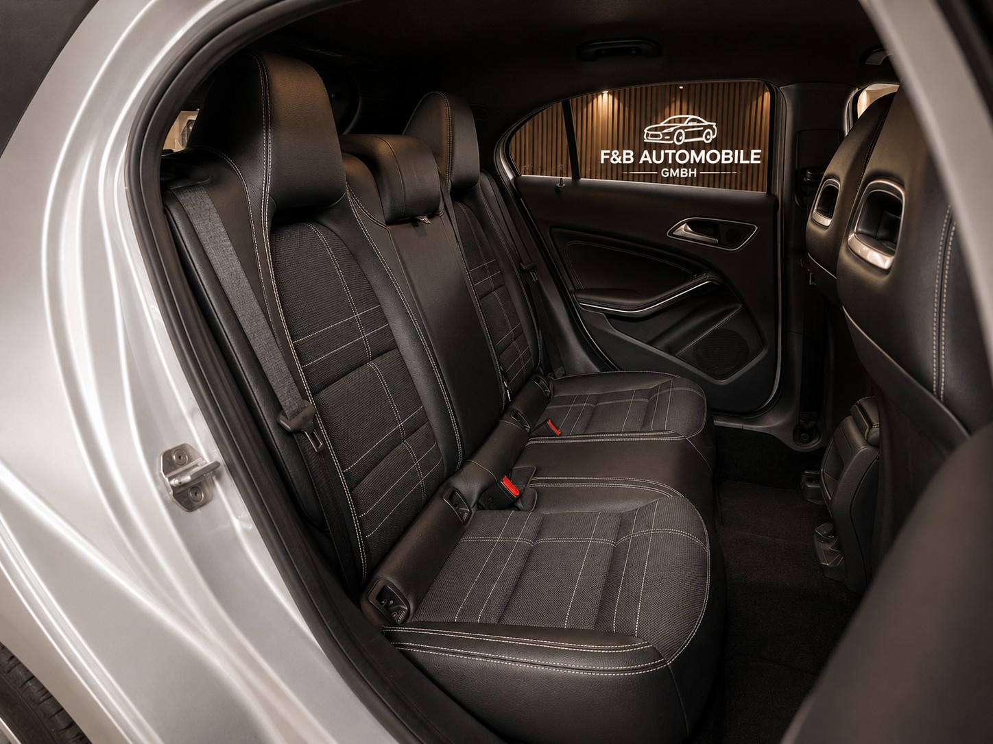MERCEDES-BENZ A 200 CDI Night Star-image-13