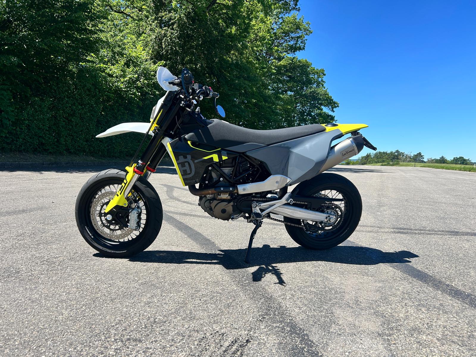 HUSQVARNA 701 Supermoto (35kW)-image-4