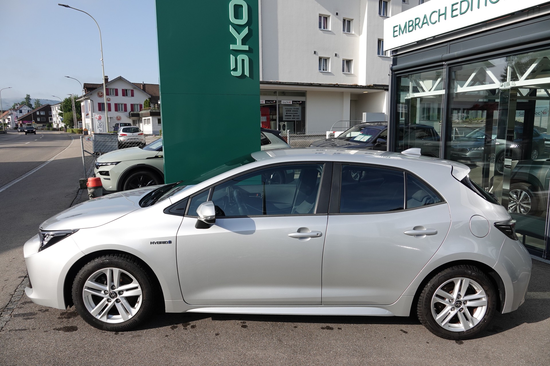 TOYOTA Corolla 1.8 HSD Comfort-image-4