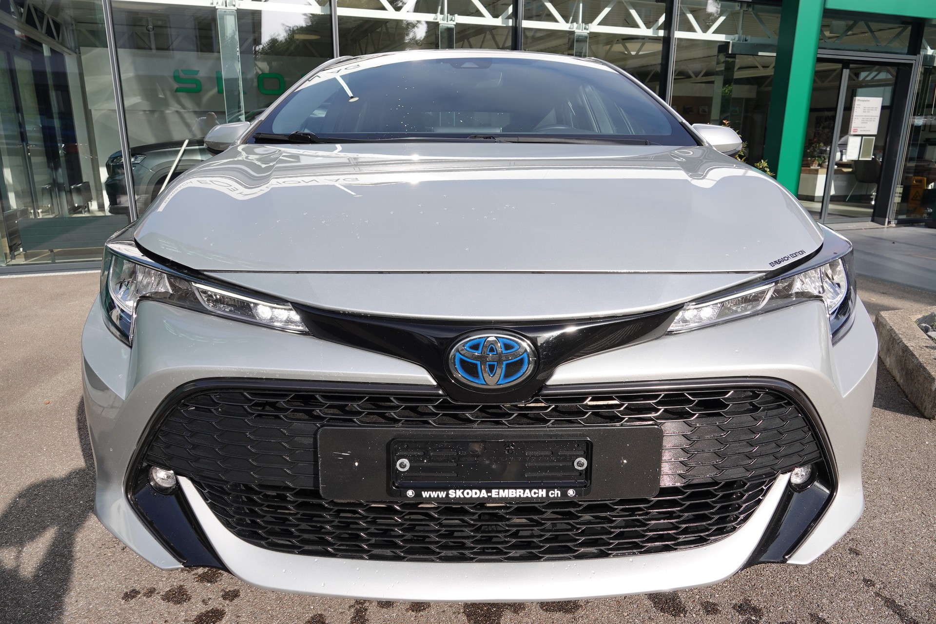 TOYOTA Corolla 1.8 HSD Comfort-showroom-element-1