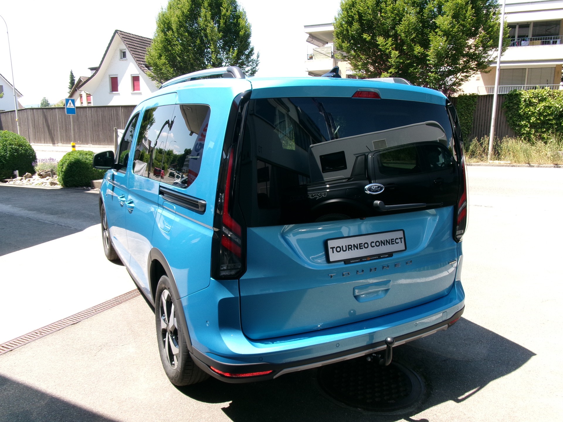 FORD Tourneo Connect 1.5 PHEV Active Automat-image-4