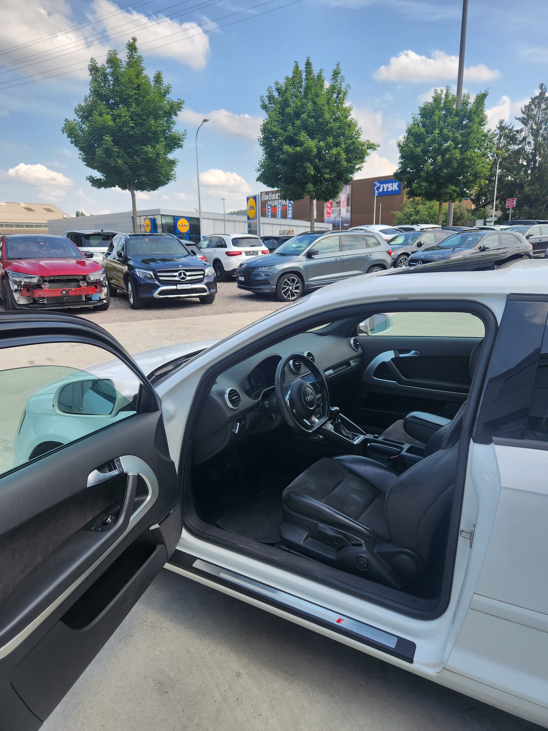 AUDI A3 2.0 TFSI Style S line-image-3