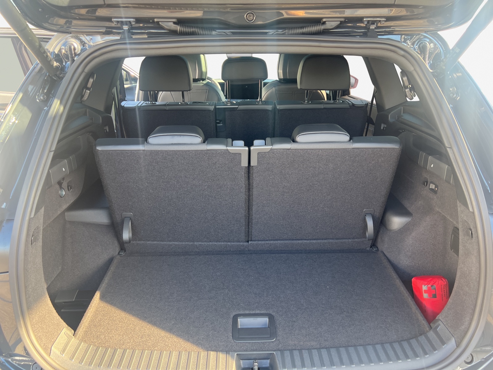 VW Tayron 2.0 TSI R-Line Plus DSG 4Motion-image-12