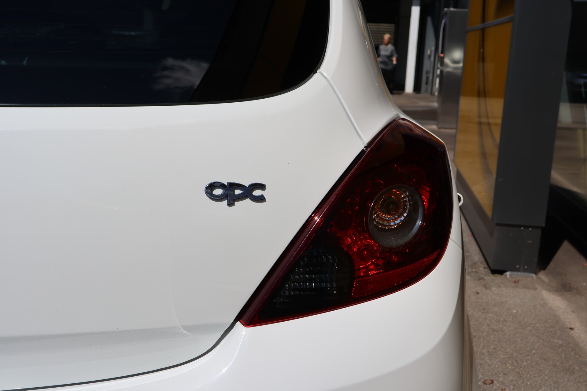 OPEL Corsa 1.6 Turbo OPC-image-11