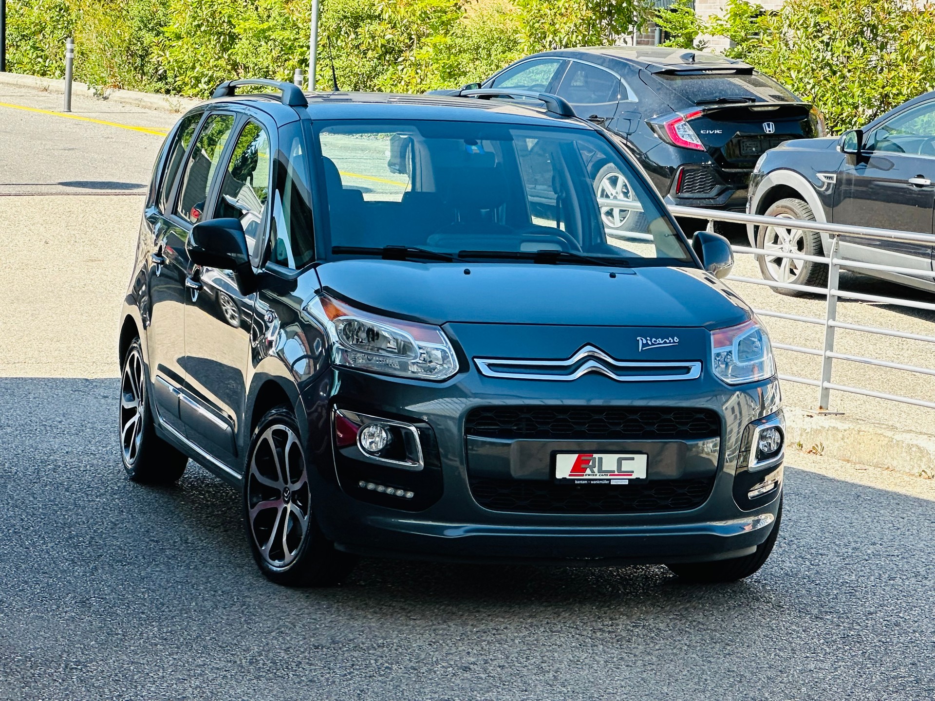 CITROEN C3 Picasso 1.2 Pure Tech Sélection-showroom-element-3