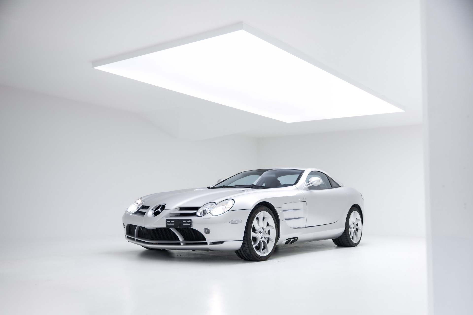 MERCEDES-BENZ SLR