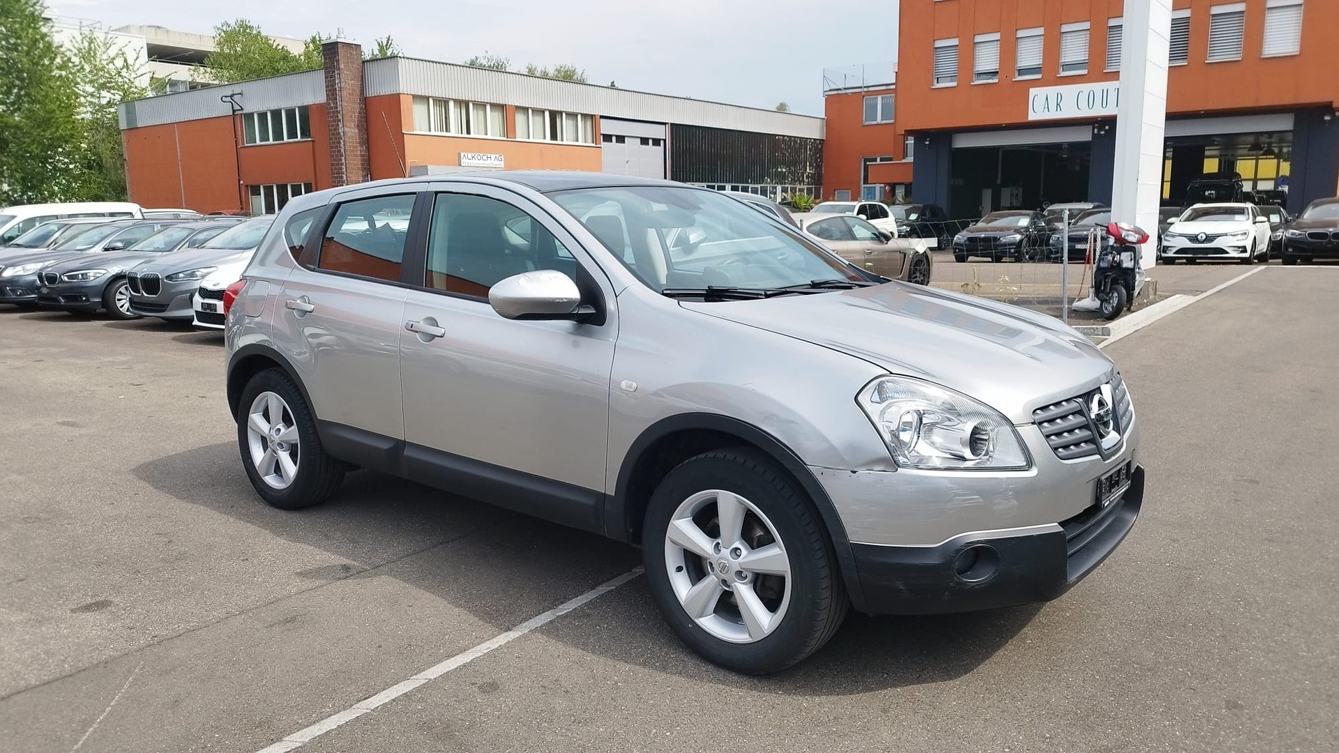 NISSAN Qashqai 2.0 dCi 4WD tekna-image-3