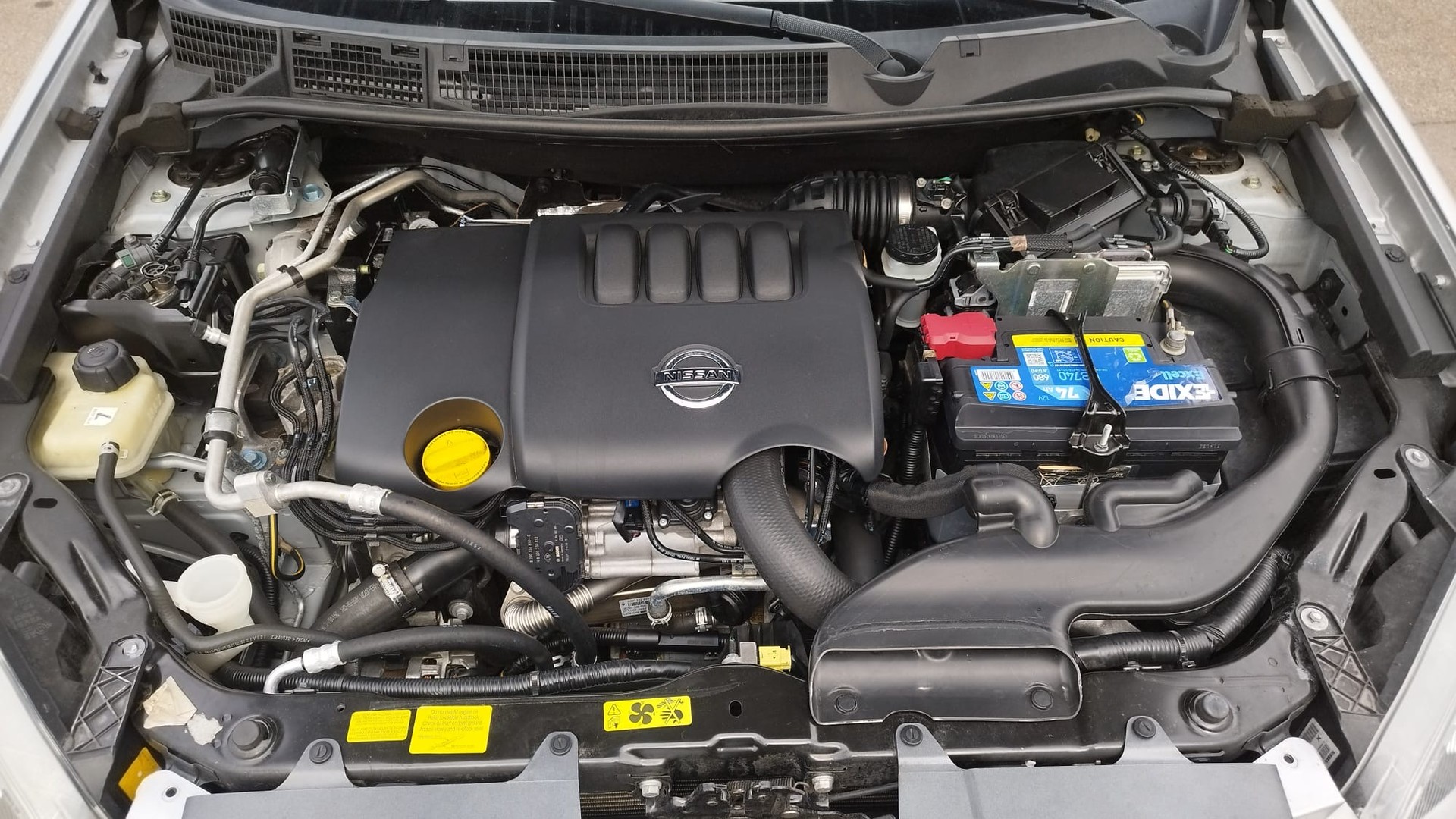 NISSAN Qashqai 2.0 dCi 4WD tekna-image-12