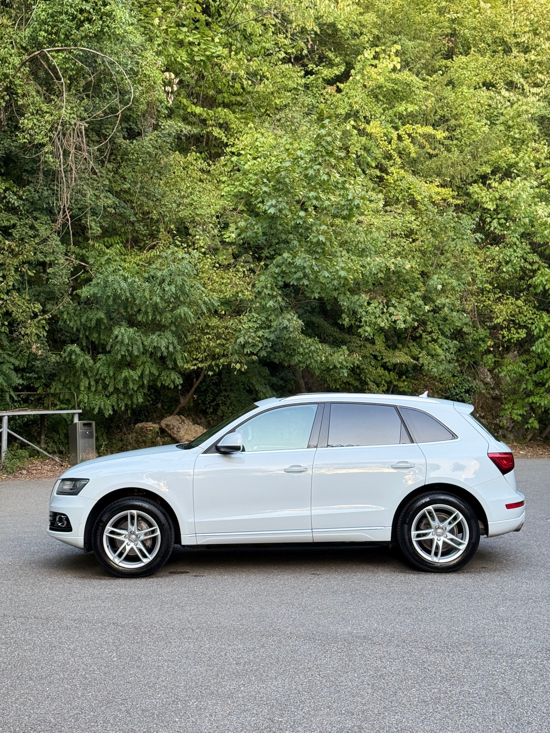 AUDI Q5 2.0 TFSI quattro tiptronic-image-4