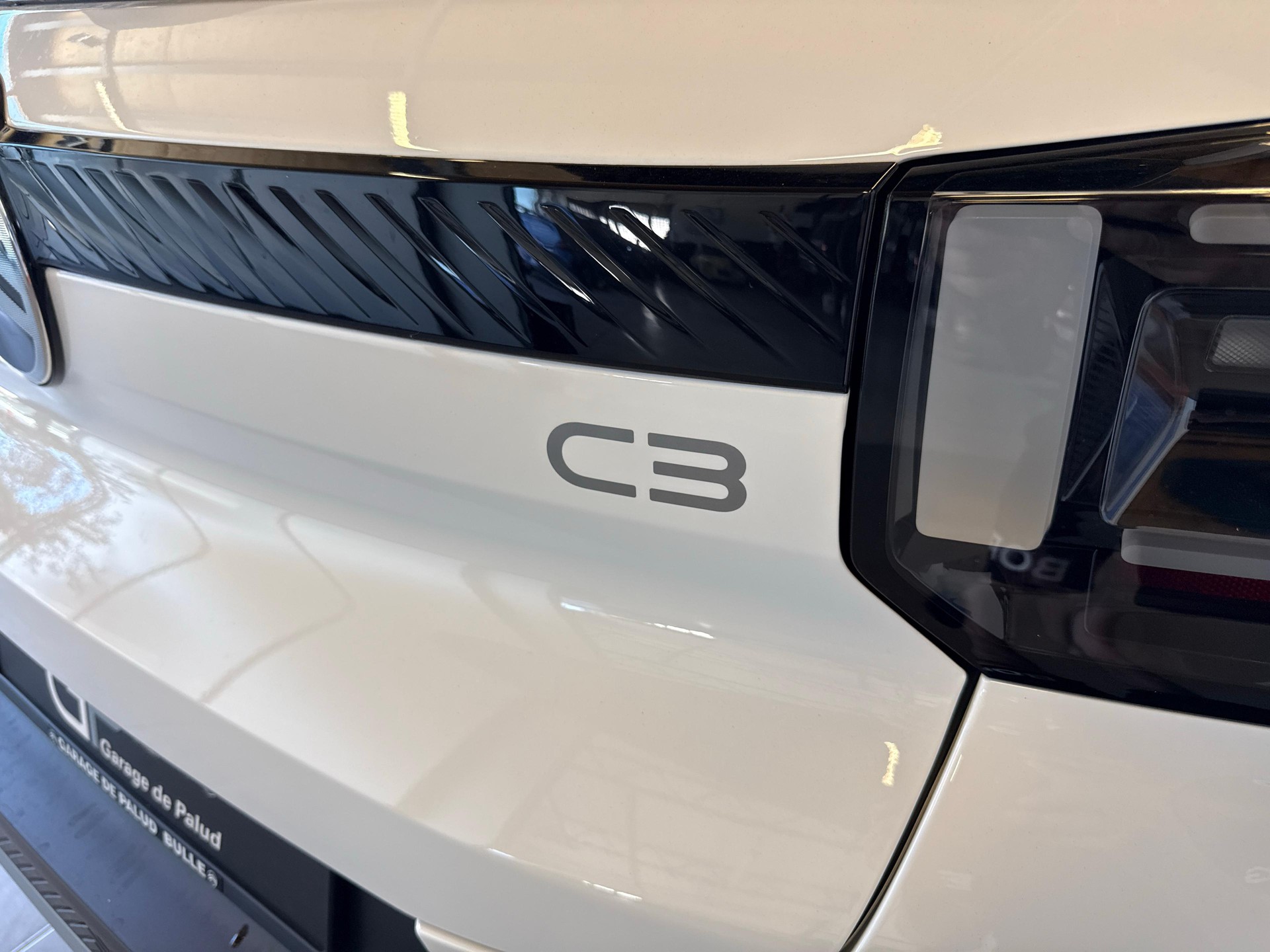 CITROEN C3 1.2 Hybrid Max-image-19